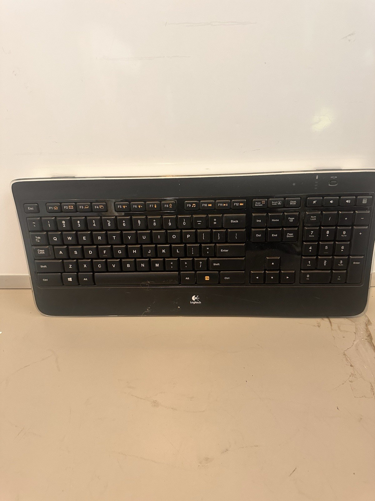 Logitech K800 Illuminated Wireless Keyboard, Black Y-R0011 *NO DONGLE*