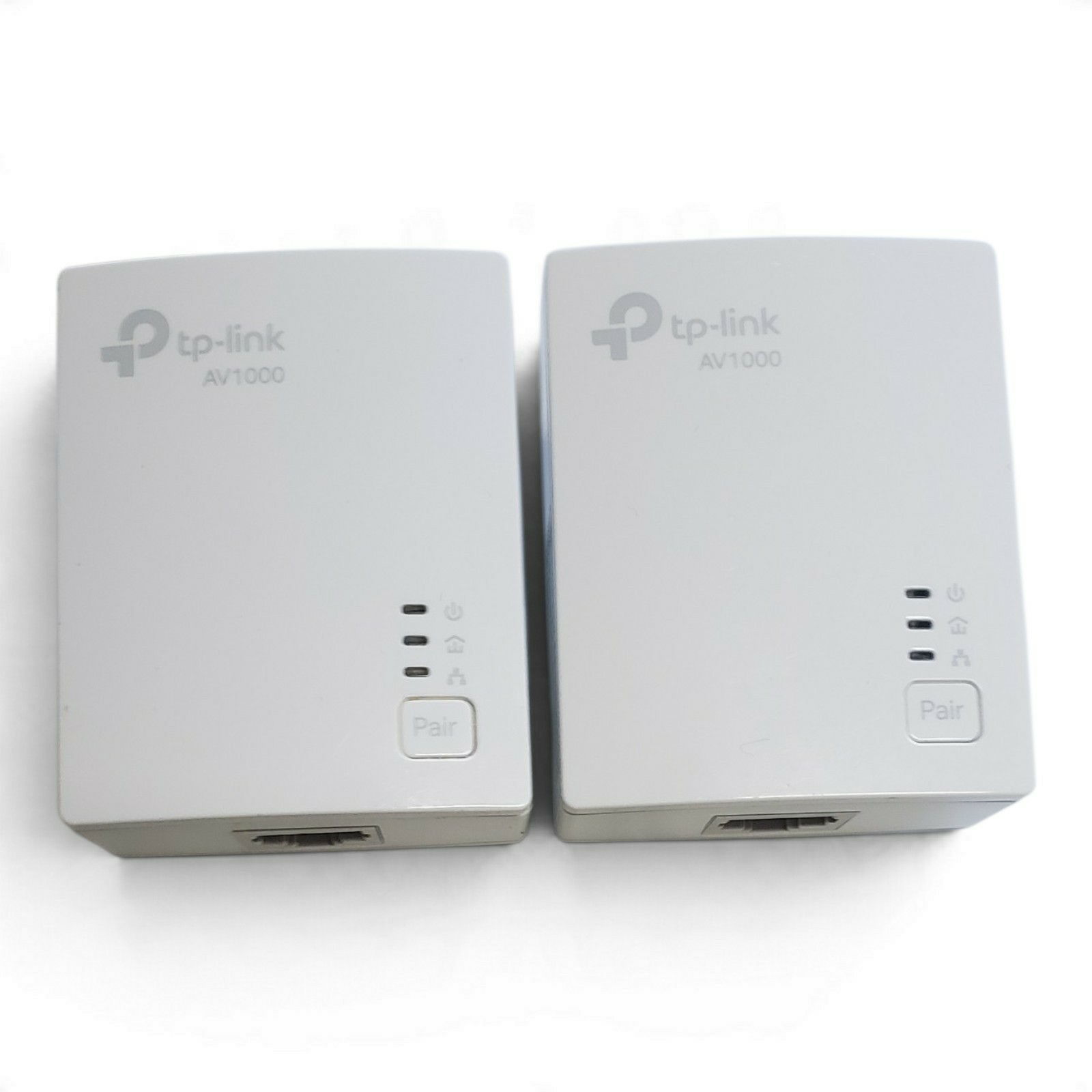 TP-Link AV1000 Gigabit Powerline Starter Kit (TL-PA7017 KIT)