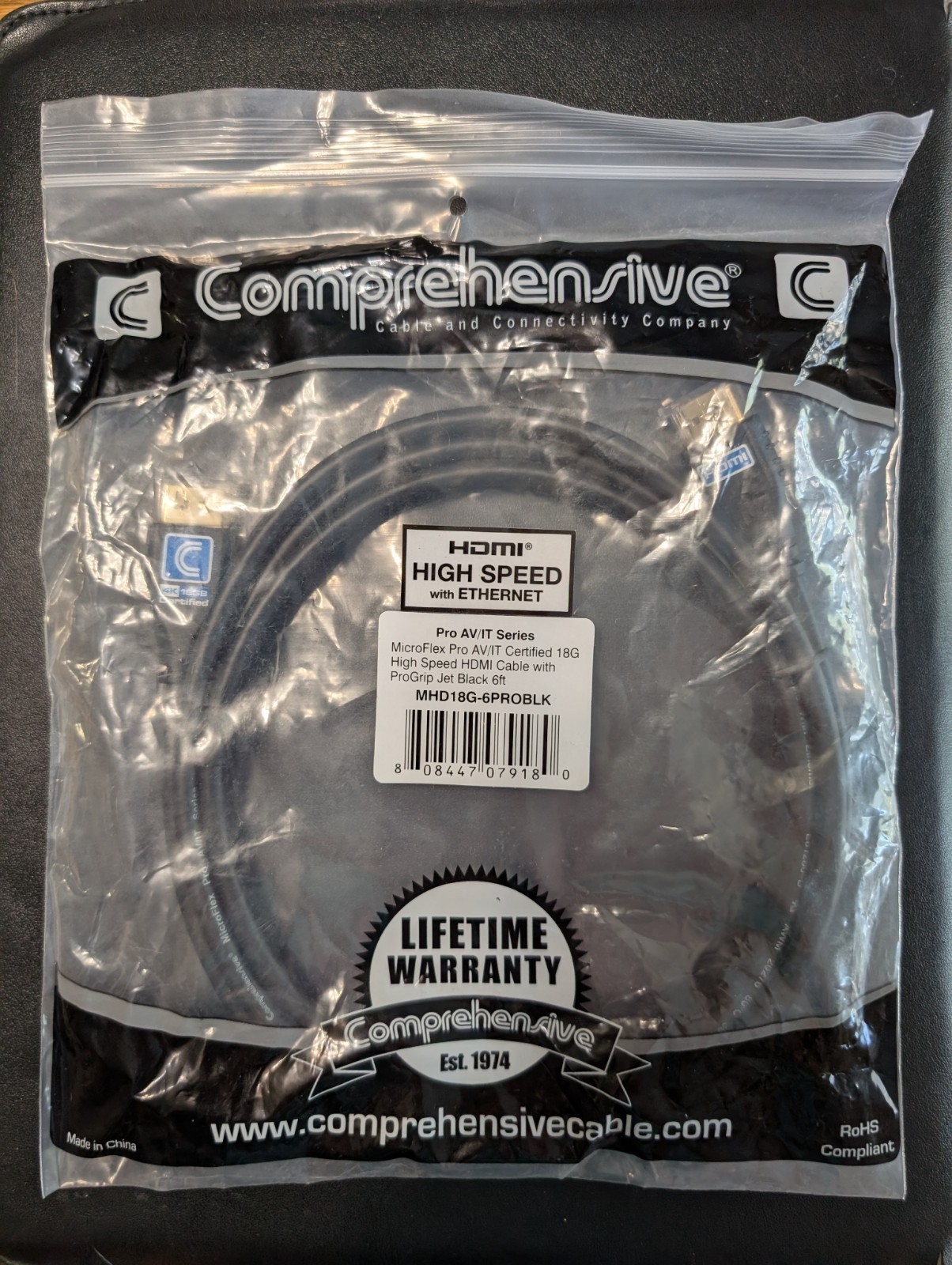 Comprehensive Cable MHD18G-6PROBLK 6ft 4K HDMI Microflex Pro AV/IT Certif 18GB