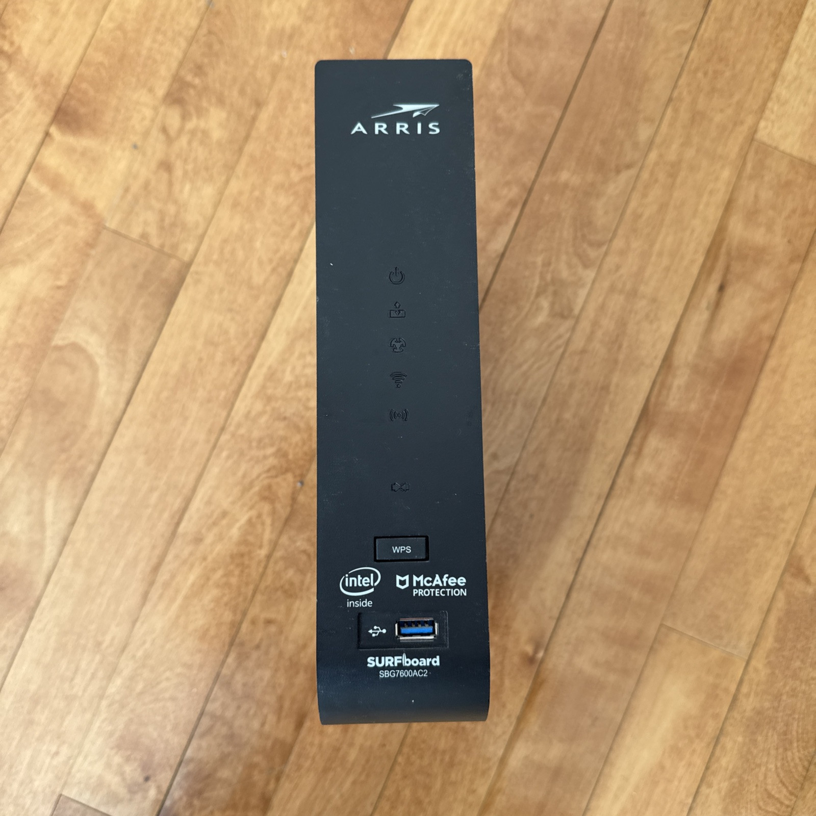 Arris SURFboard SBG7600AC2 Modem (Modem With Cords
