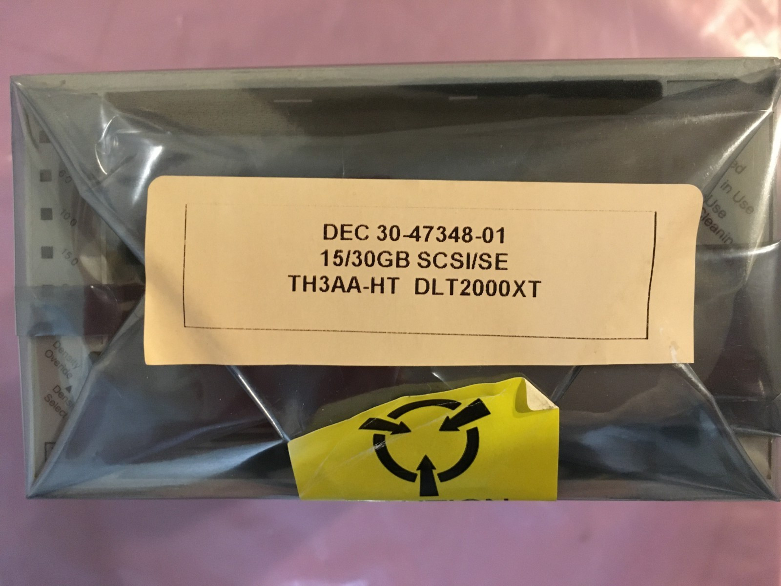 Compaq DLT2000 15/30GB Int. SE SCSI TAPE DRIVE TH3AA-HT 242456-001 DLT2000XT