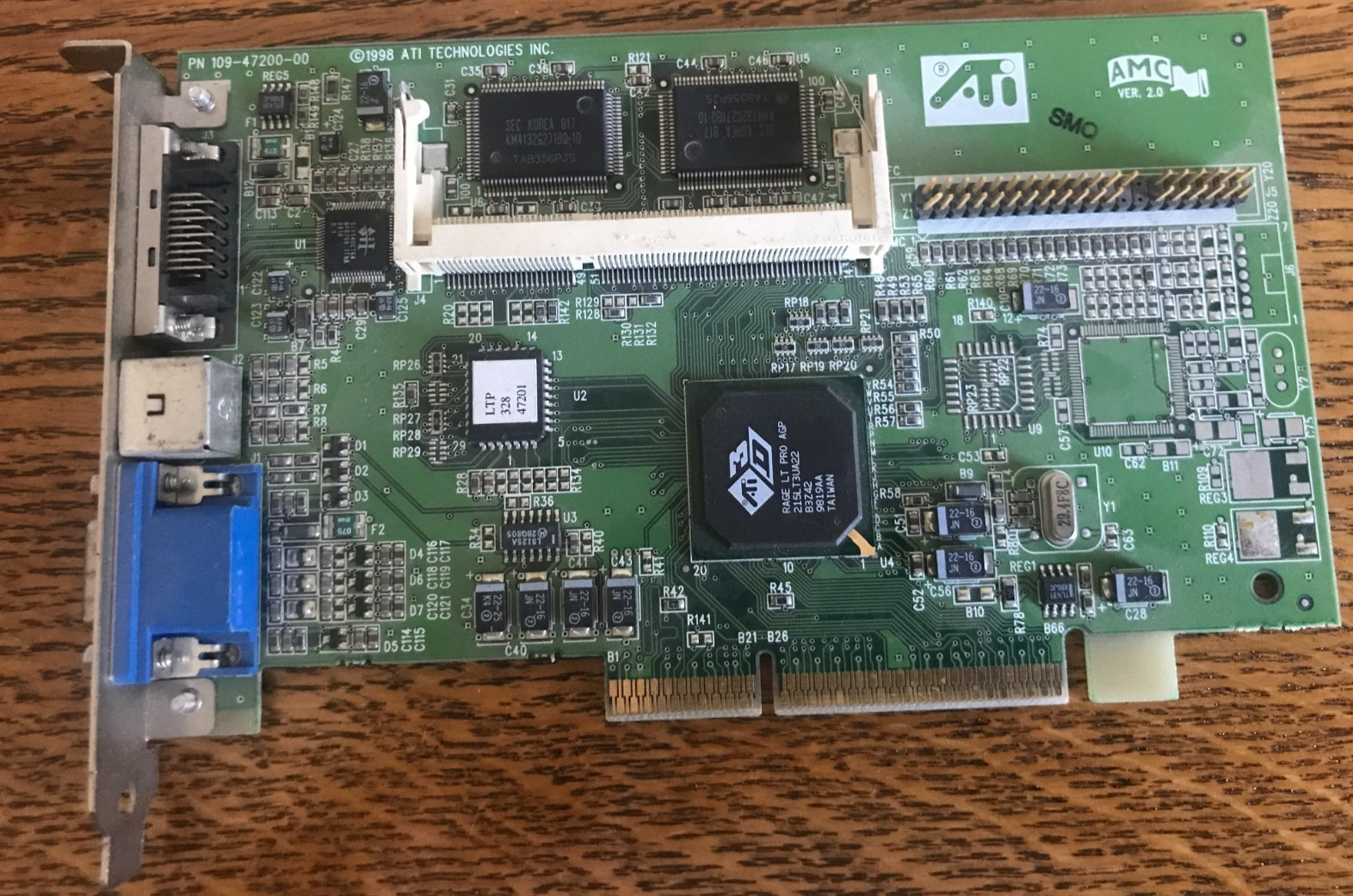 AGP card ATI 109-47200-00 AMC Rage LT Pro VGA TV LCD 1024200400 LTP328