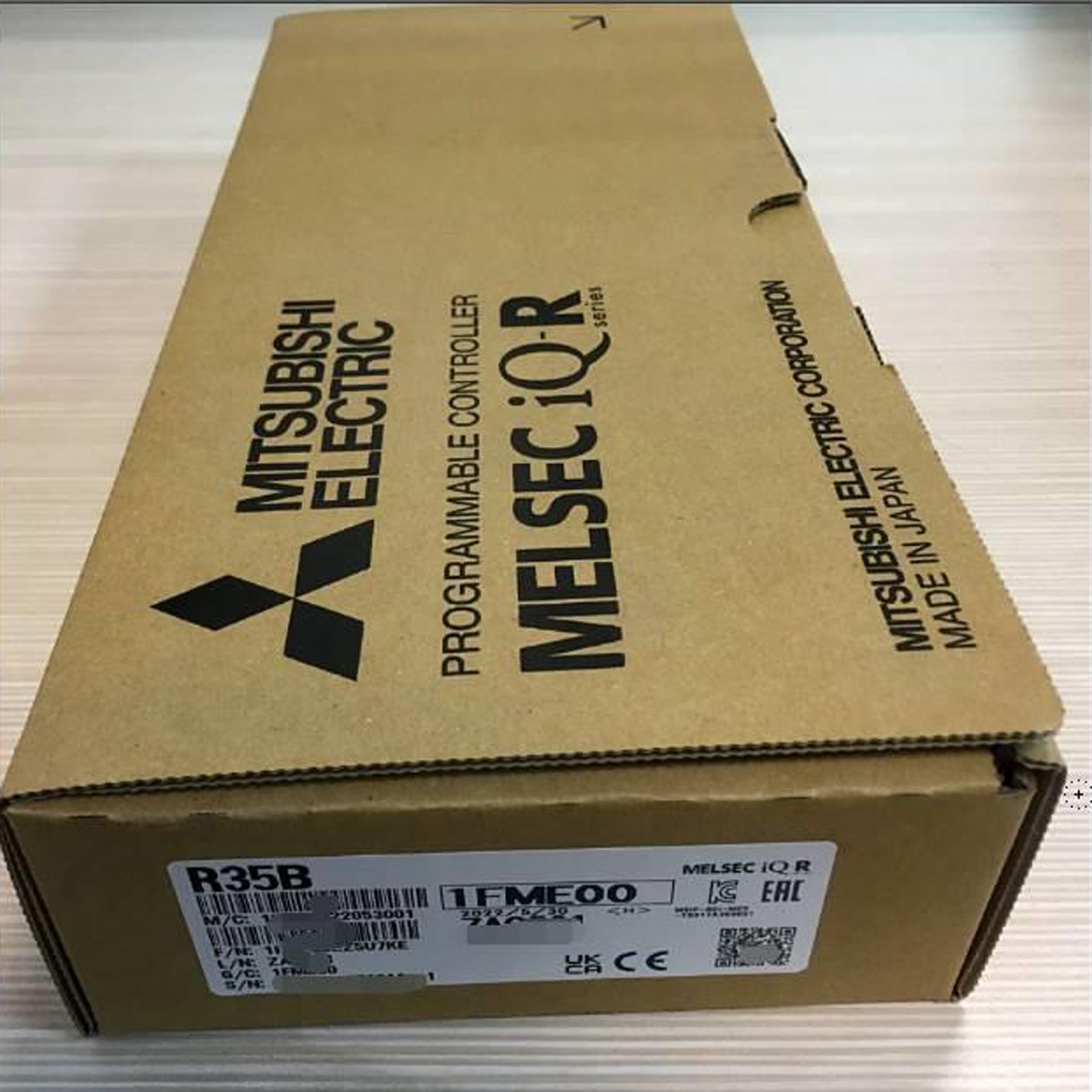 1PC New IN BOX PLC base plate module R35B MITSUBISHI fast Ship