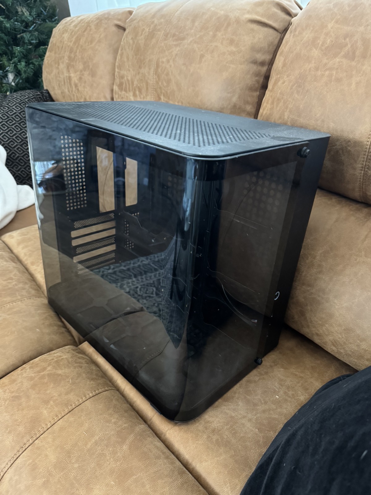 Jonsbo TK-2 2.0 Black EATX PC Case Glass Design Cabinet Excellent Condition 