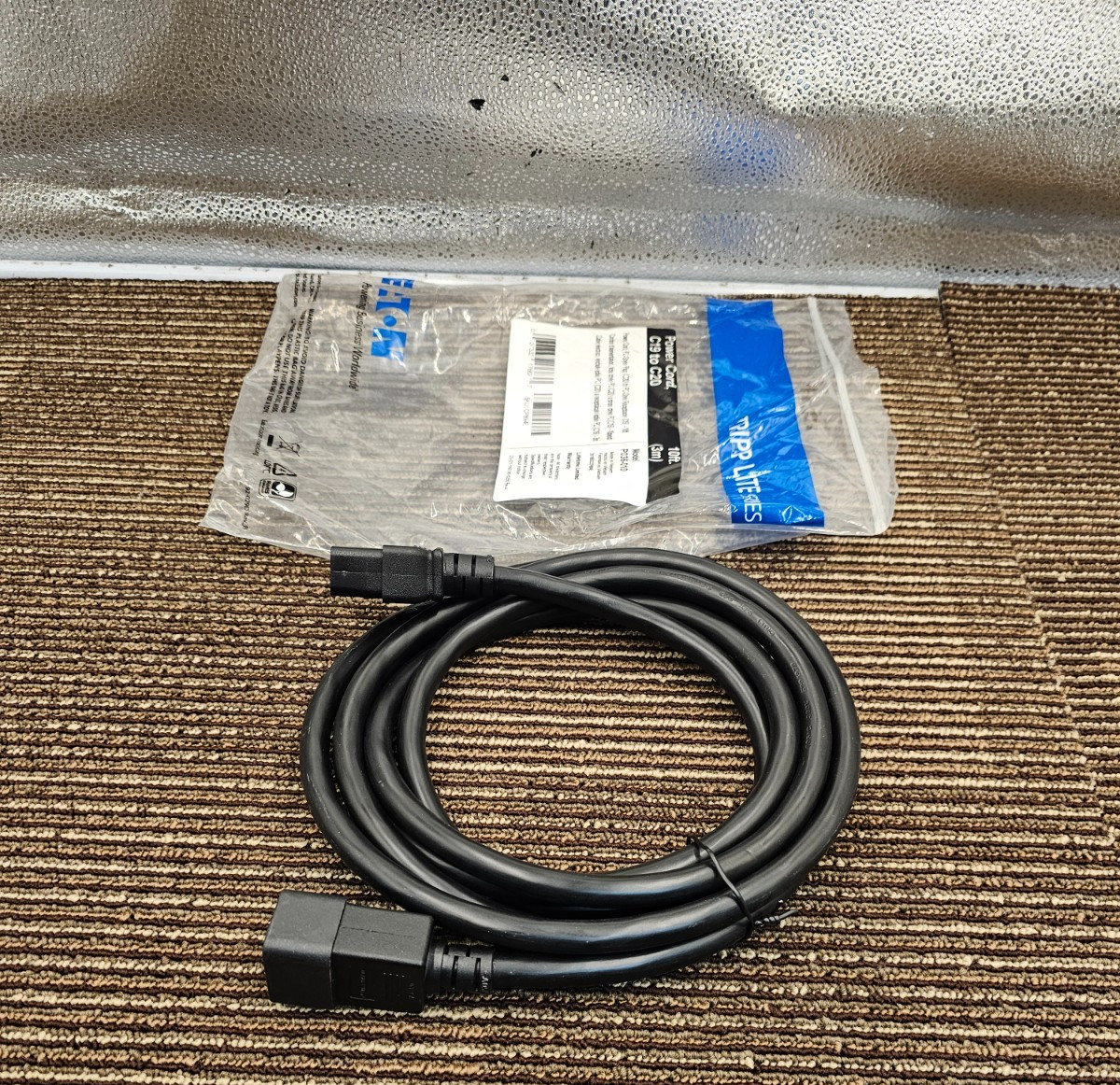 (QTY 2) TRIPP-LITE P036-010 10' Power Cord PC-Style Plug C20 to Receptacle C19