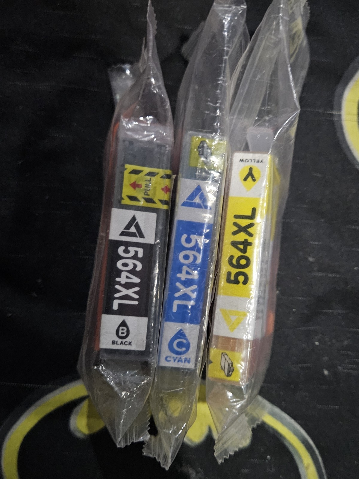 3 HP 564 Cartridges