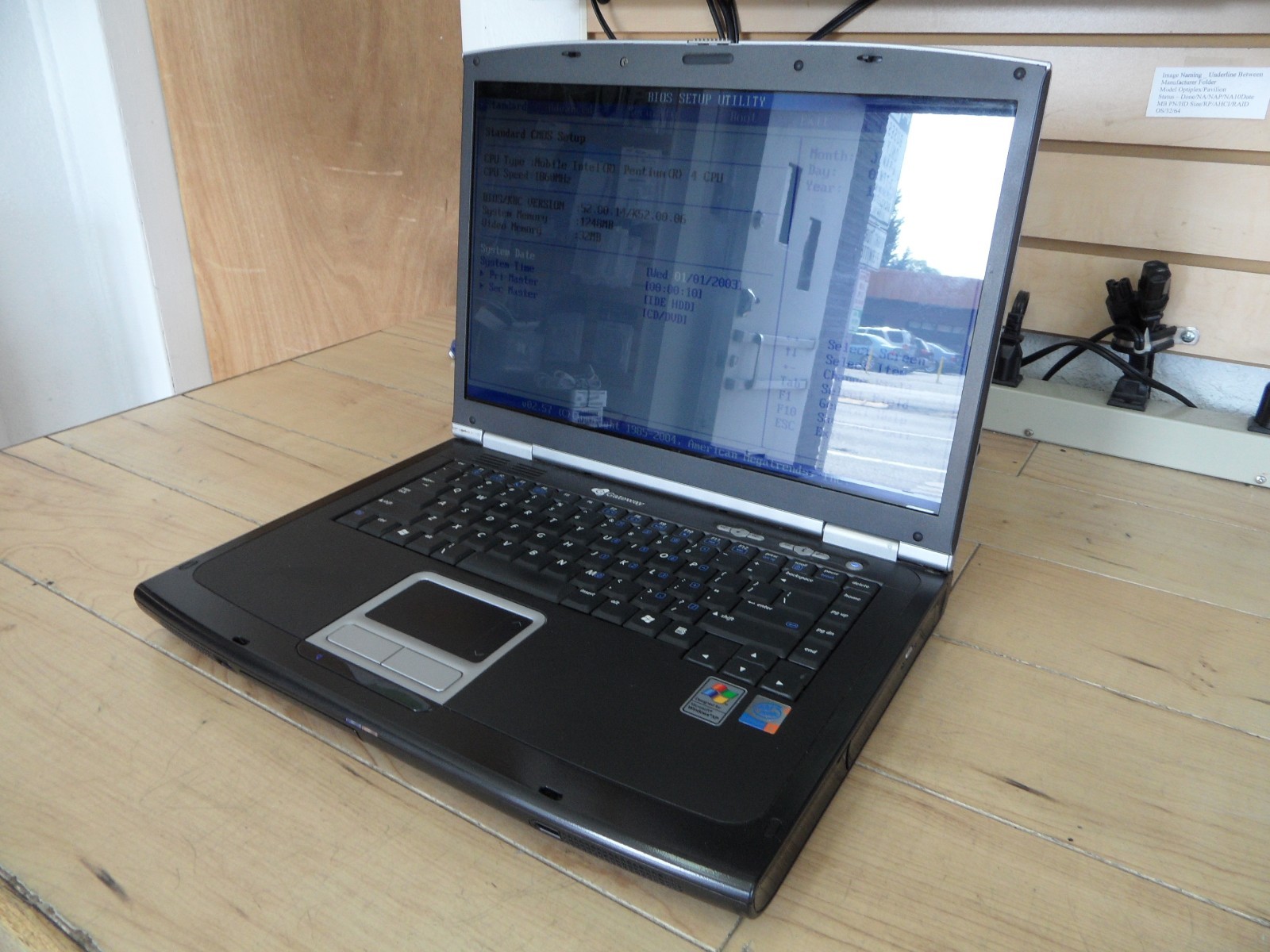 Gateway 7322 Laptop For Parts Posted Bios 60GB Hard Drive Wiped *