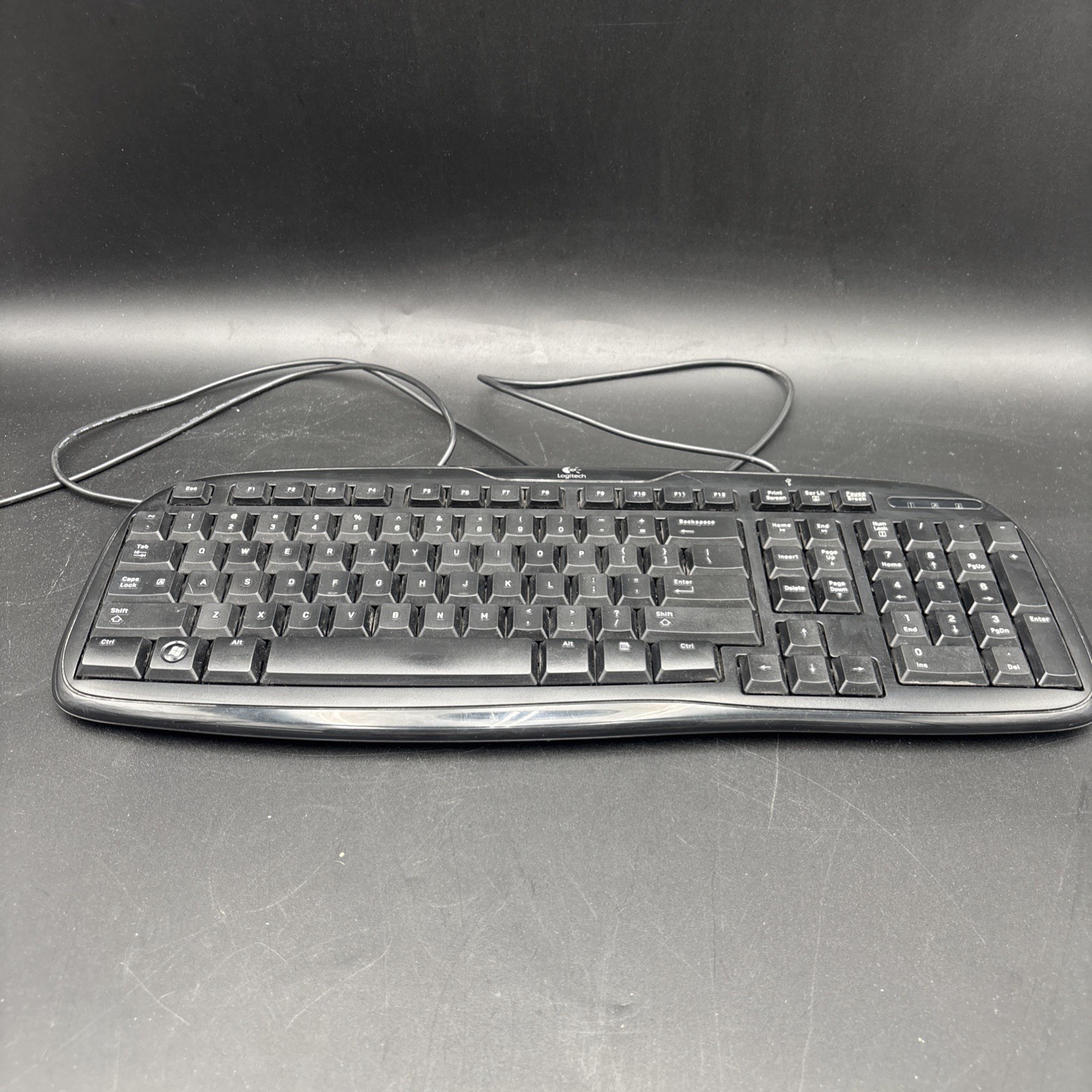 Logitech Classic Keyboard 200 Wired USB Black Y-UR83