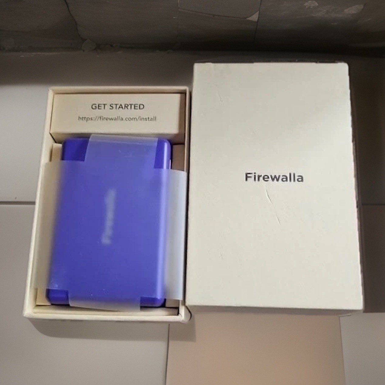 Firewalla Purple SE   Cyber Security Firewall Router VPN     Open Box Te G1N