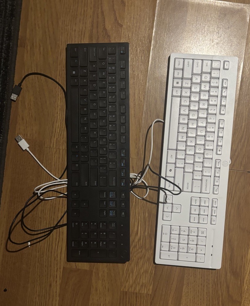 Dell Wired USB Full-Size Black Keyboard &QWERTY WHITE HP Desktop Keyboard Englis
