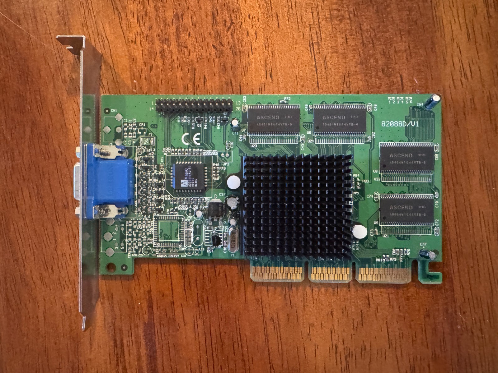 JATON 3DFORCE NVIDIA RIVA TNT2 32MB VGA AGP