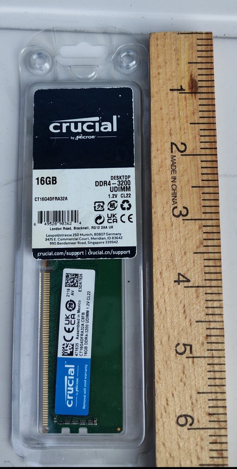 Crucial 16GB DDR4 3200 MHz CL22 RAM Module (CT16G4DFRA32A)