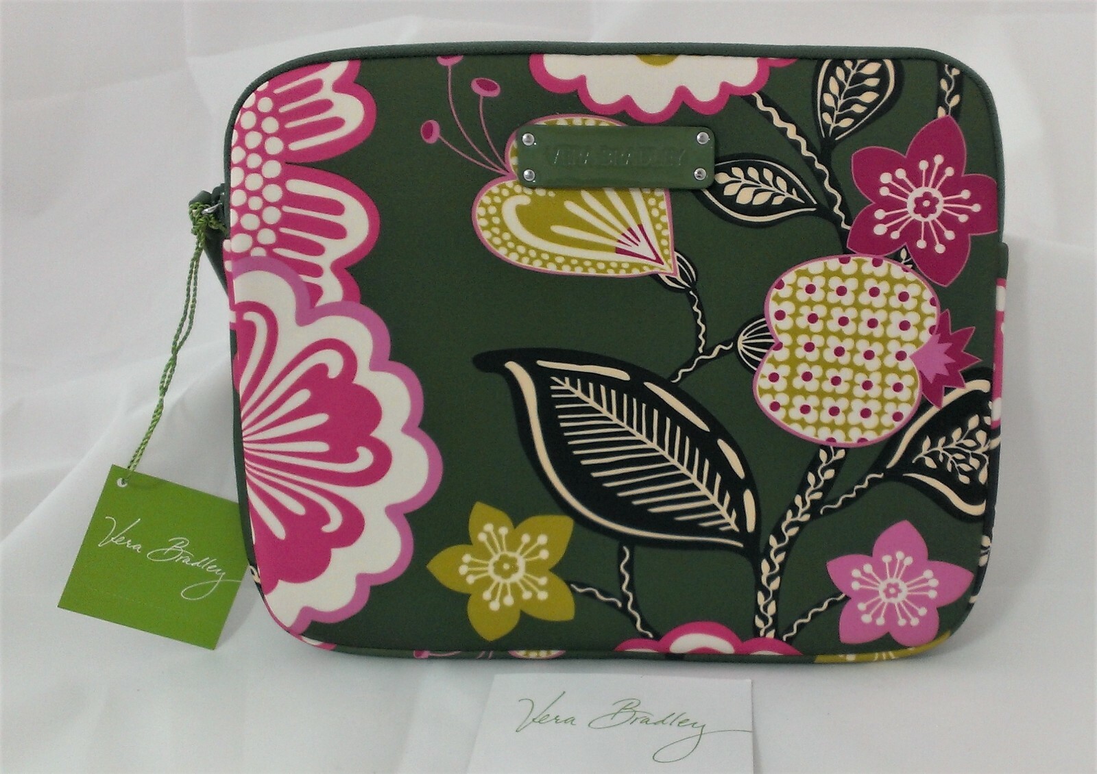 Vera Bradley Olivia Pink Neoprene Tablet eReader Sleeve 10x8 Padded Zipper L31