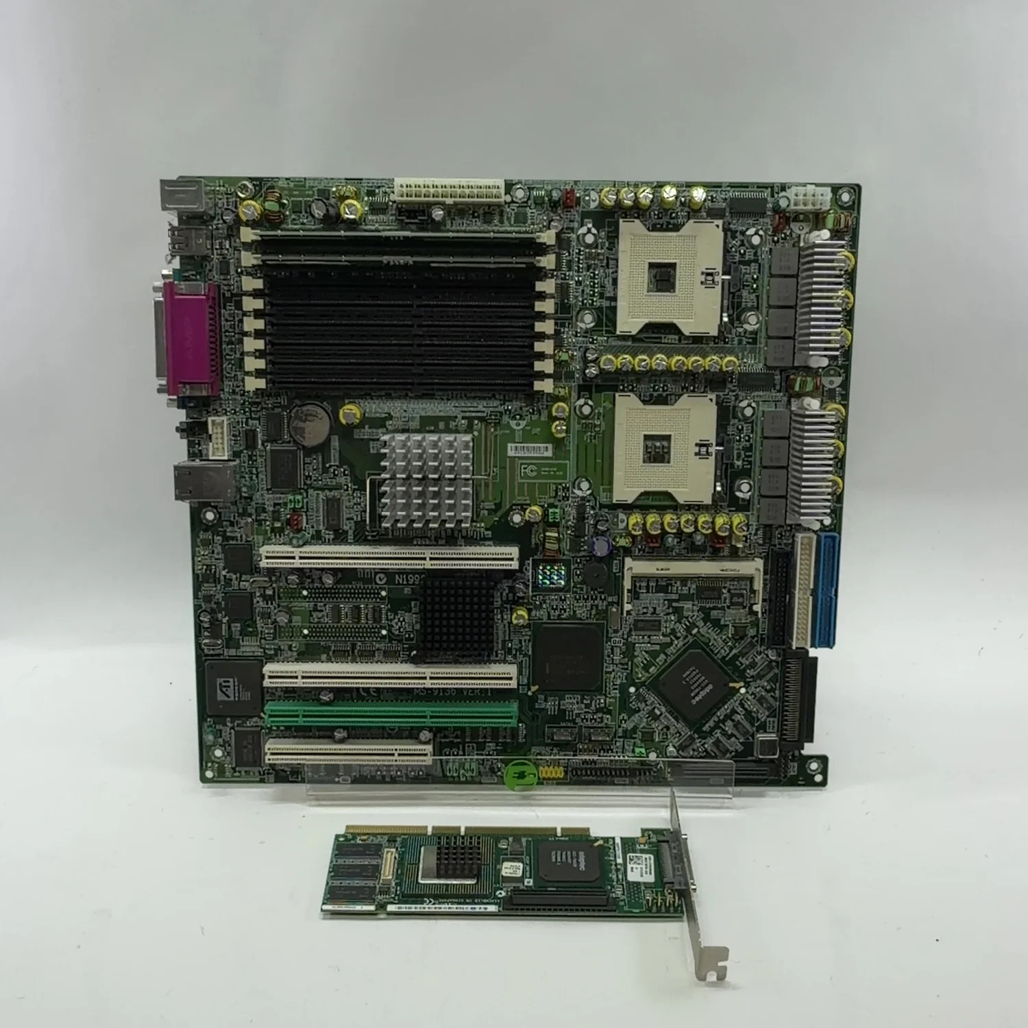 Micro-Star MS-9136 Dual Socket 604 Intel DDR2 Motherboard