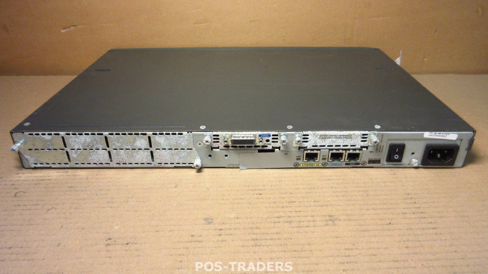 CISCO 2610 1-Port 10Base-T Ethernet Modular Wired Router INCLUDING 2X WIC 1T Mod