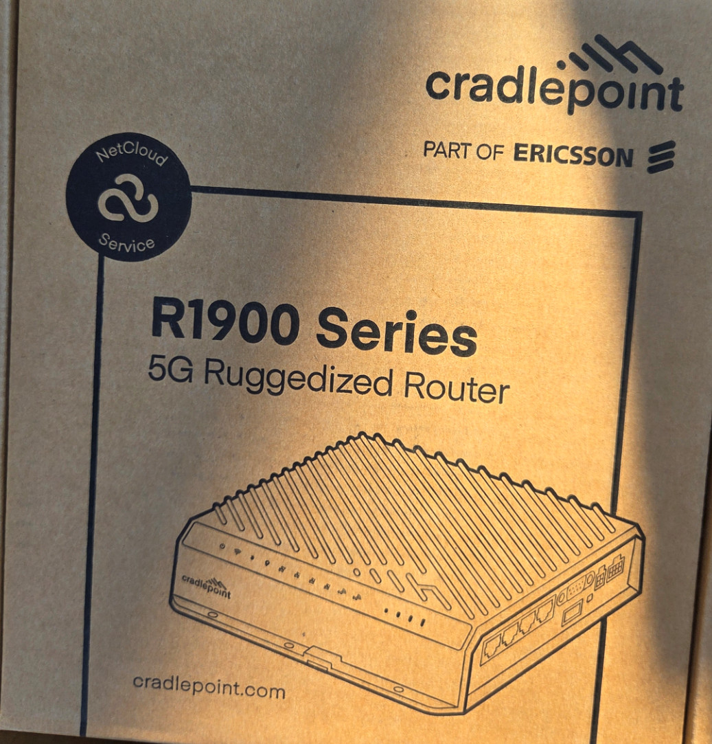 Ericsson Cradlepoint R1900 5G Rugged Vehicle Router NetCloud - MB01-19005GB-GA