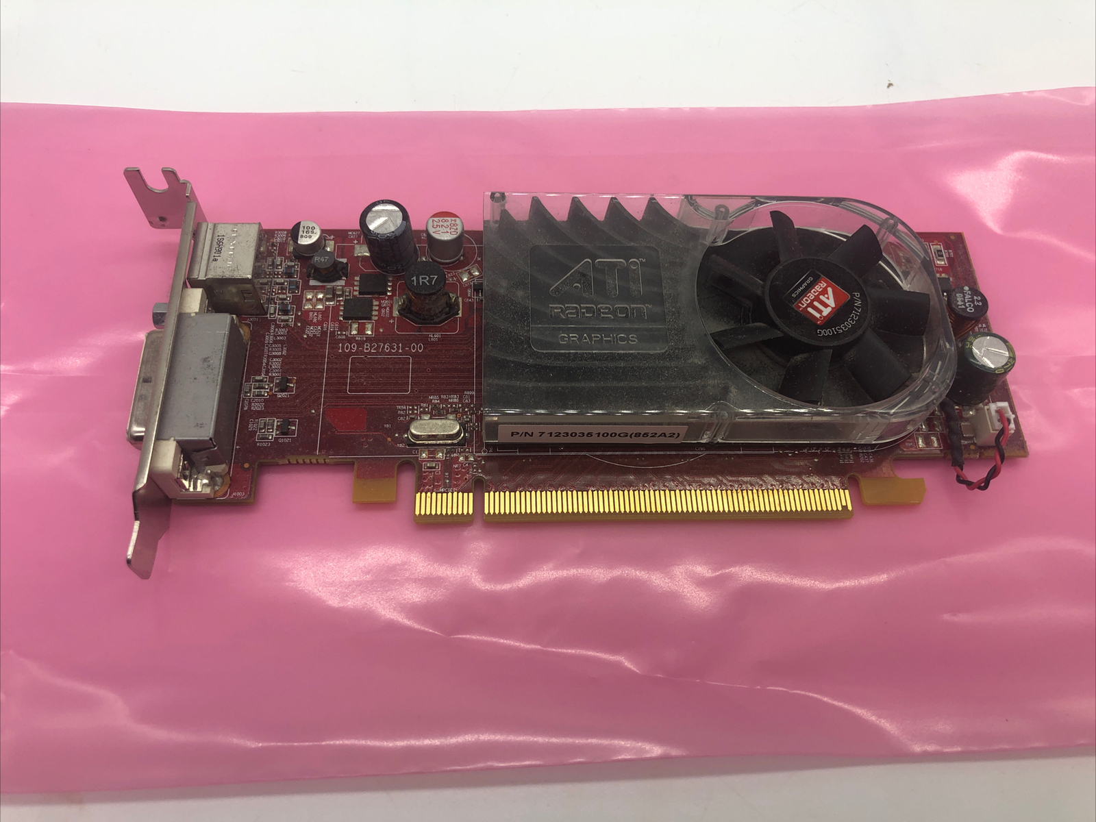 ATI Radeon 109-B27631-00 256MB ATI-102-B27602B Video Card