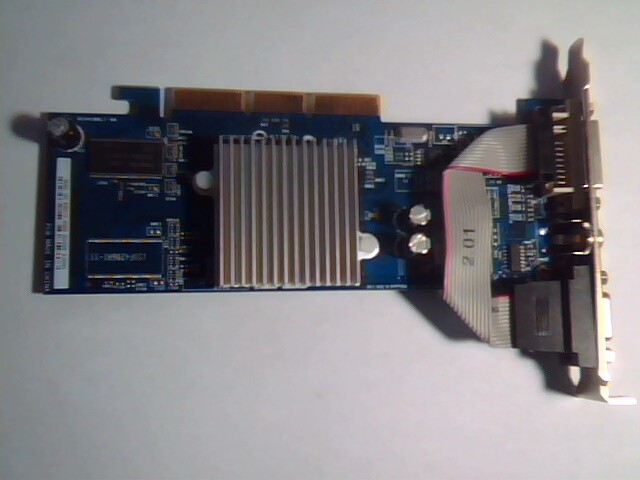AGP Video Graphics Card ASUS V9400-X/TD/64M/A 9400