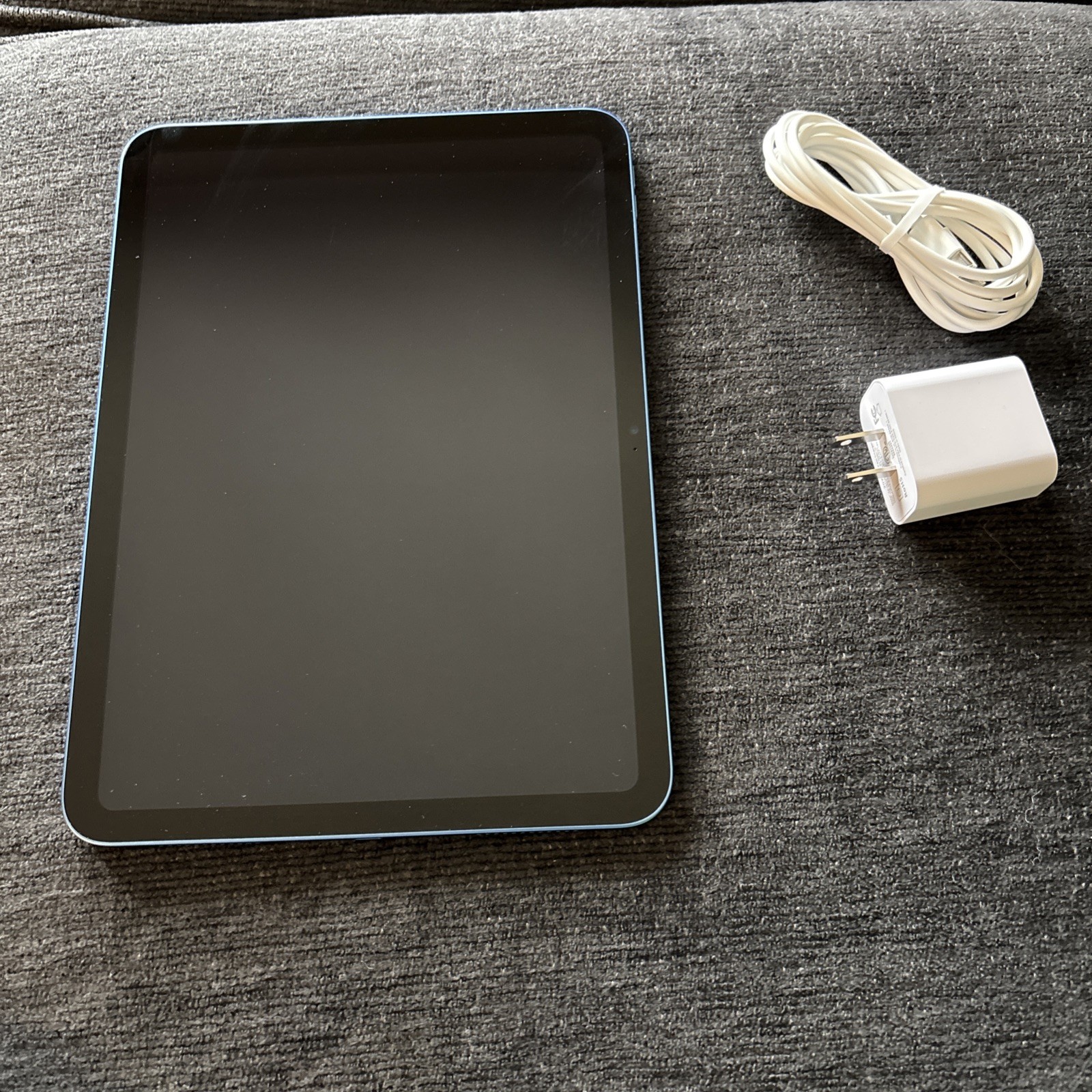 Used Apple iPad 11 (A16), 128gb, blue, WiFi