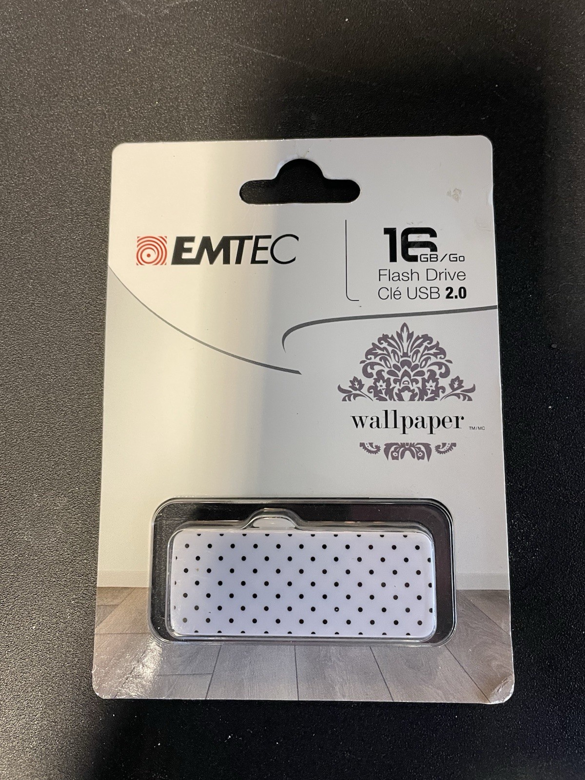 Emtec USB 2.0 Flash Drive 16GB