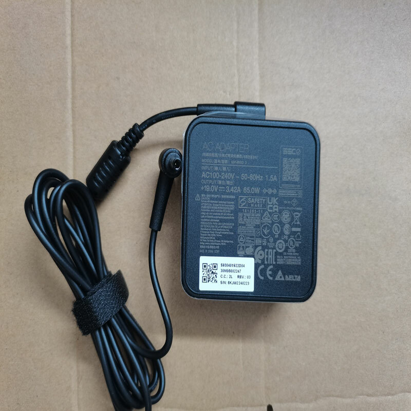 New Delta/MSI Summit B14 A11M-077US ADP-65GD D 65W 19V 3.42A AC Adapter