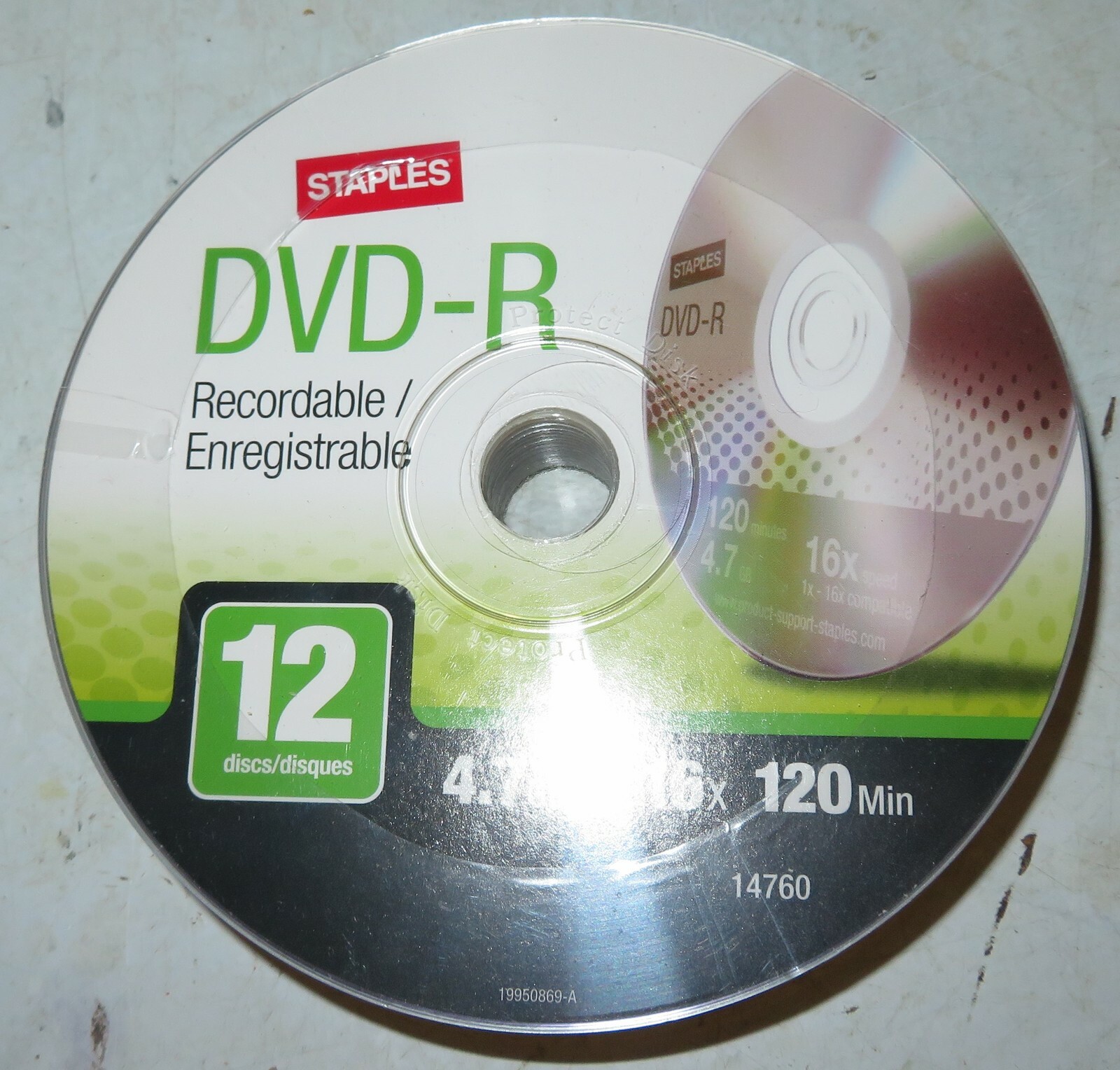 Staples DVD-R Recordable Discs 12 Pack New Sealed 4.7 GB 120 Min 16x Speed Roll