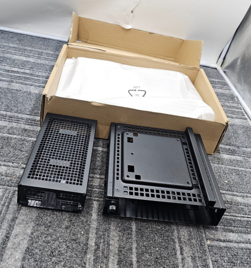 Dell Dual VESA Mount w/ Adapter Bracket for OptiPlex Micro Thin Clients