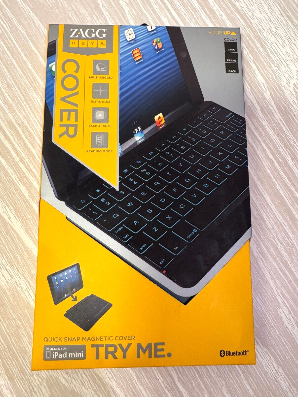 ZAGGkeys Quick Snap Magnetic Keyboard Cover for iPad mini 1/2 Black Brand New