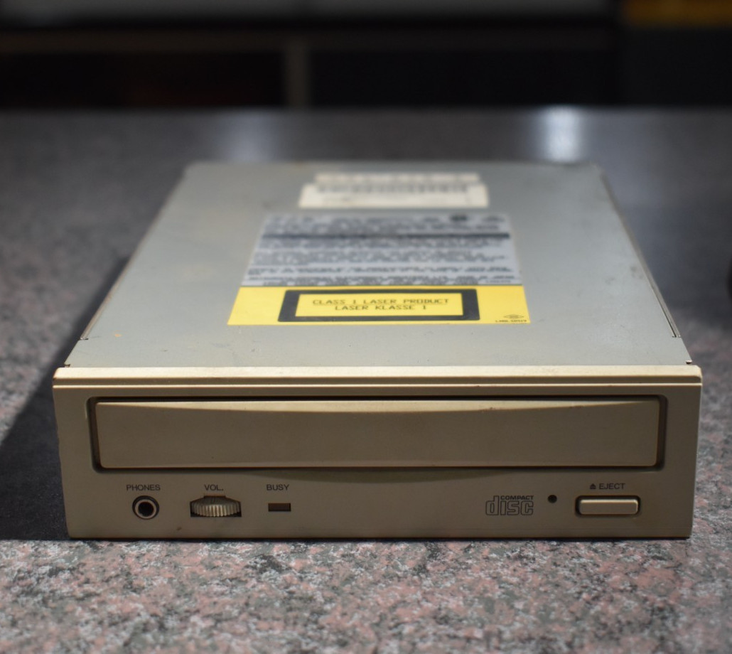 CD-ROM Drive  Matsushita CR-563-B 40pin Untested