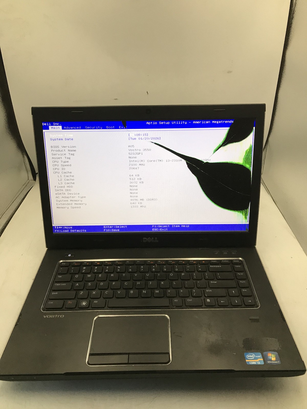 DELL VOSTRO 3550 - BOOTS TO BIOS/BAD LCD - INTEL I3 2310M -NO RAM -15"- READ -BB