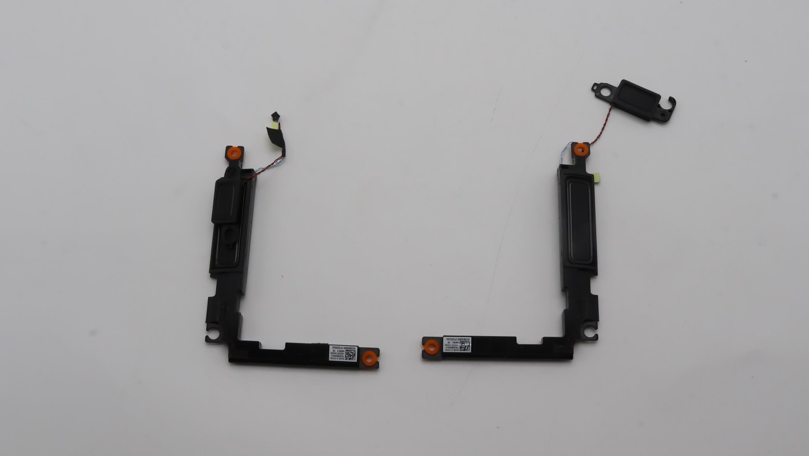 5SB0S32014 Speaker H 82Y7 L+R