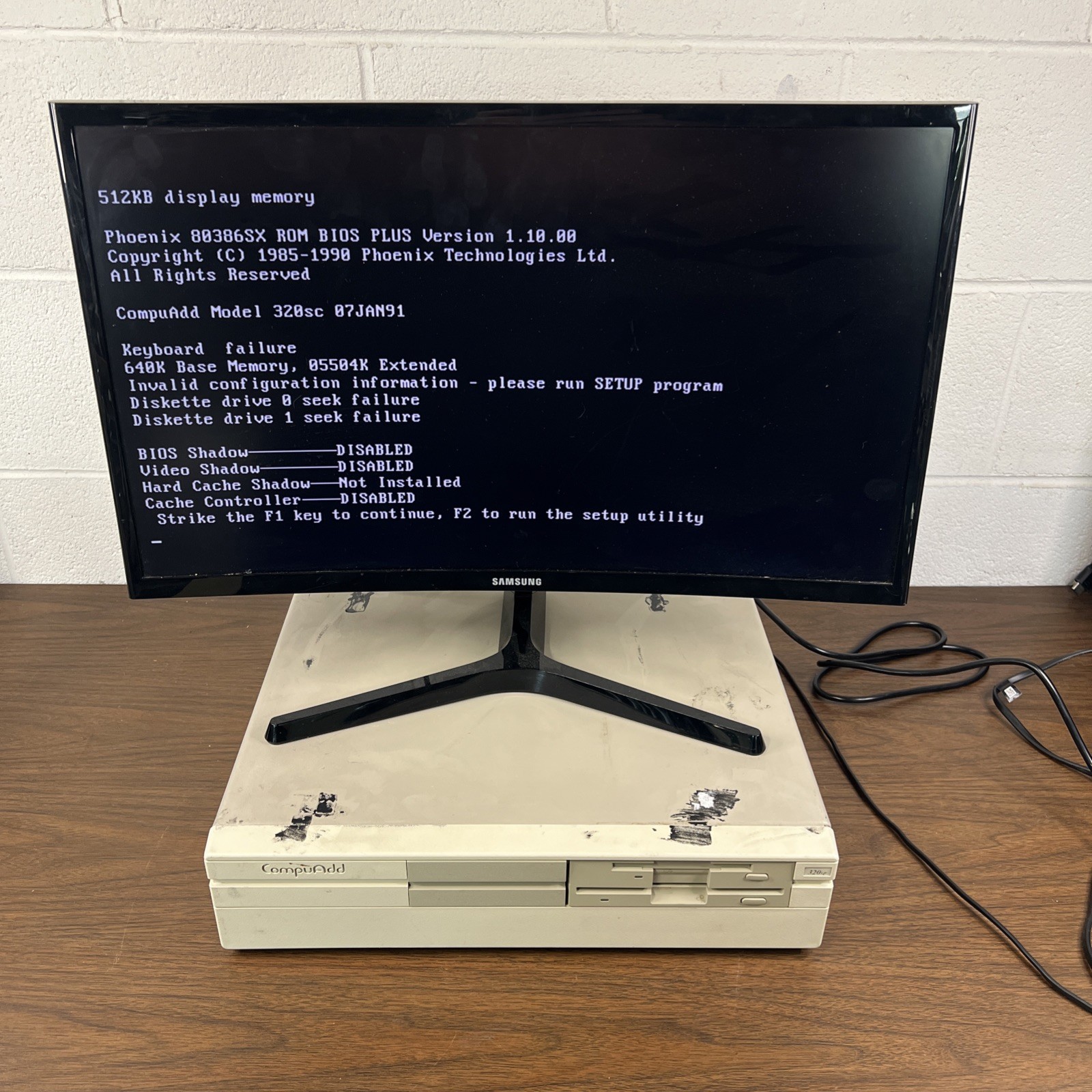 Vintage Compuadd Computer 320sc Phoenix 80386SX ⚠️ (NO HDD)