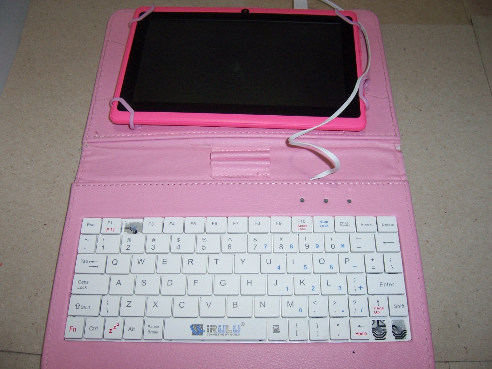 IRULU eXpro X1  6" TABLET Bundle , (Powers On, For Parts OR REPAIR ONLY)