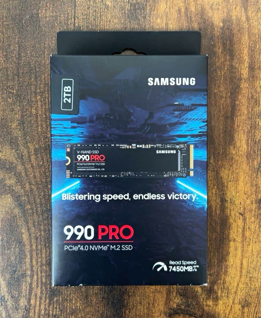 Samsung 990 PRO 2TB PCIe 4.0 NVMe M.2 Internal SSD MZ-V9P2T0B/AM