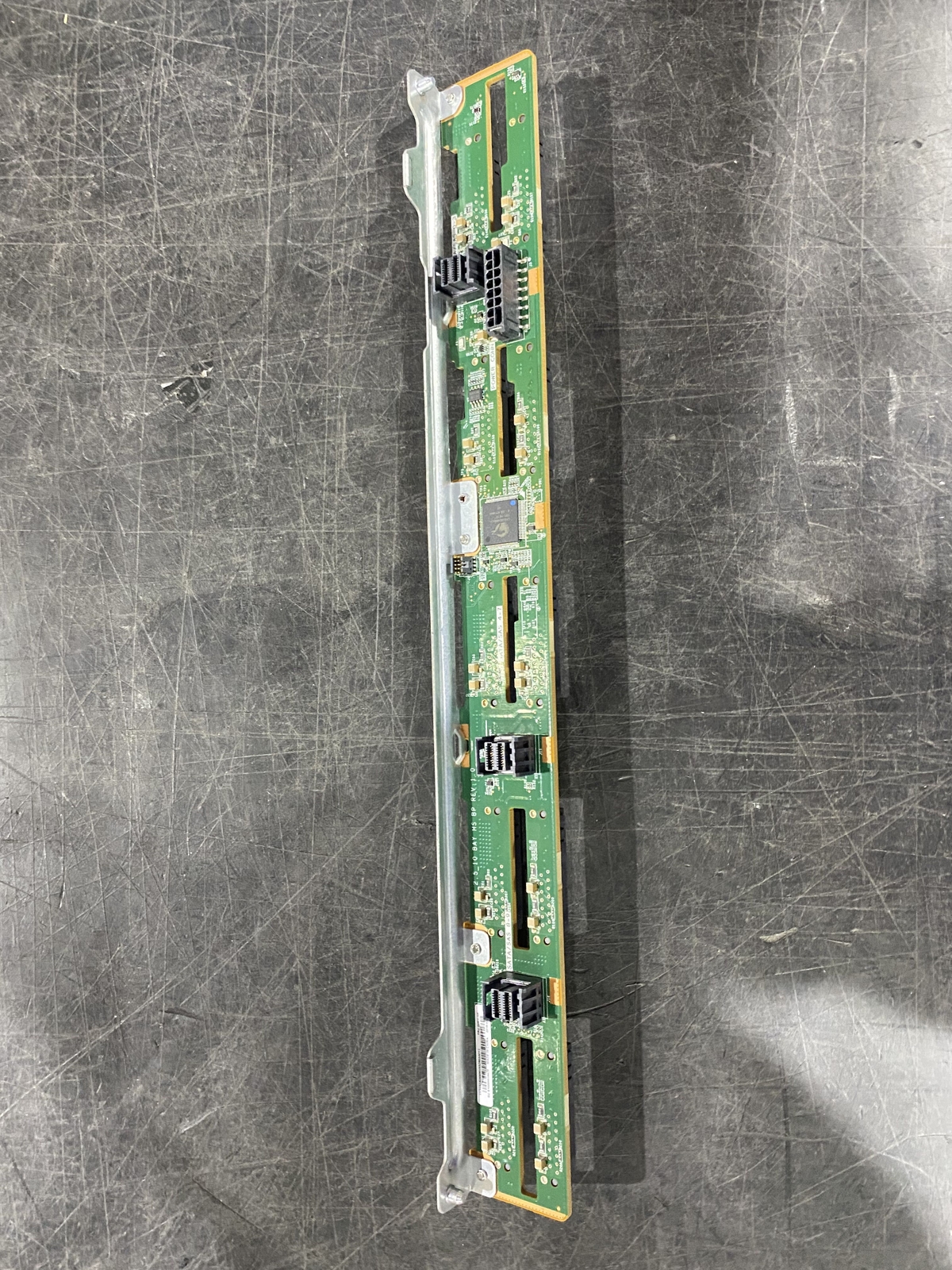 LENOVO THINKSYSTEM HR630X 2.5? SATA/SAS 10-BAY BACKPLANE KIT