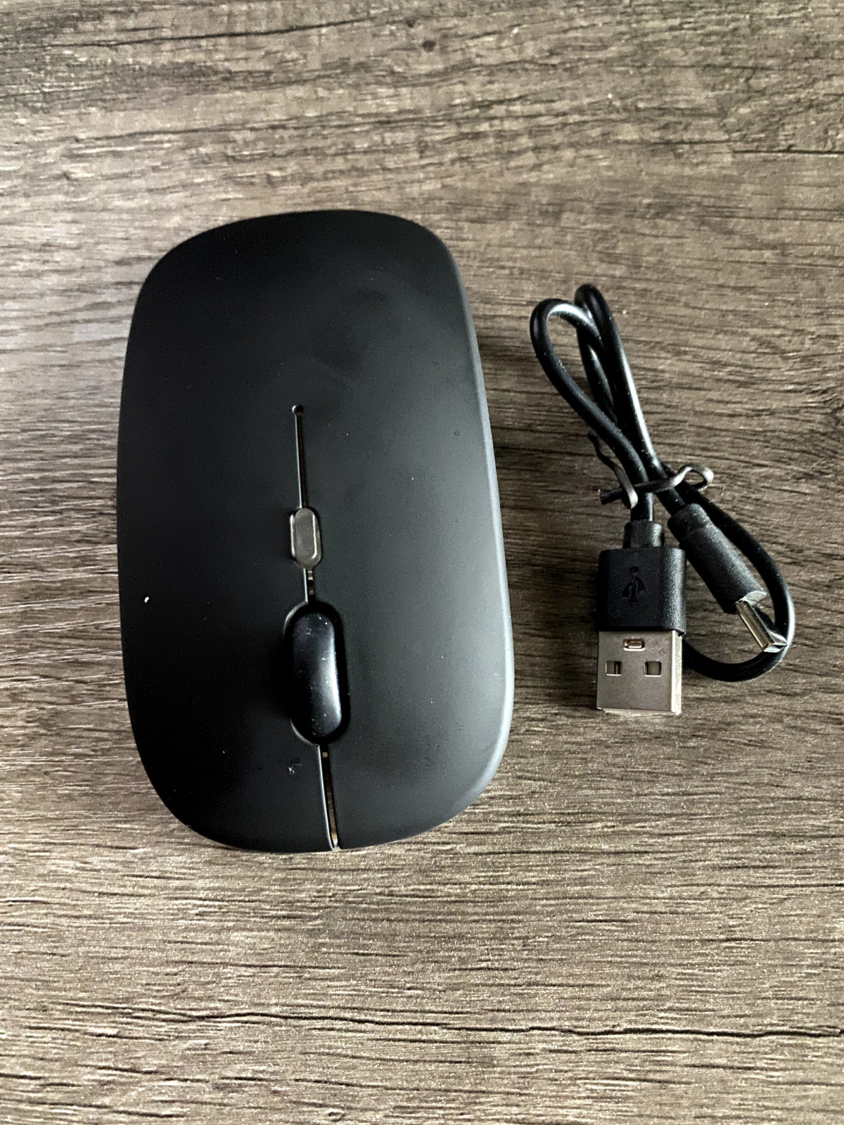 Wireless Mouse Rechargeable Bluetooth LED Silent Slim Black Used