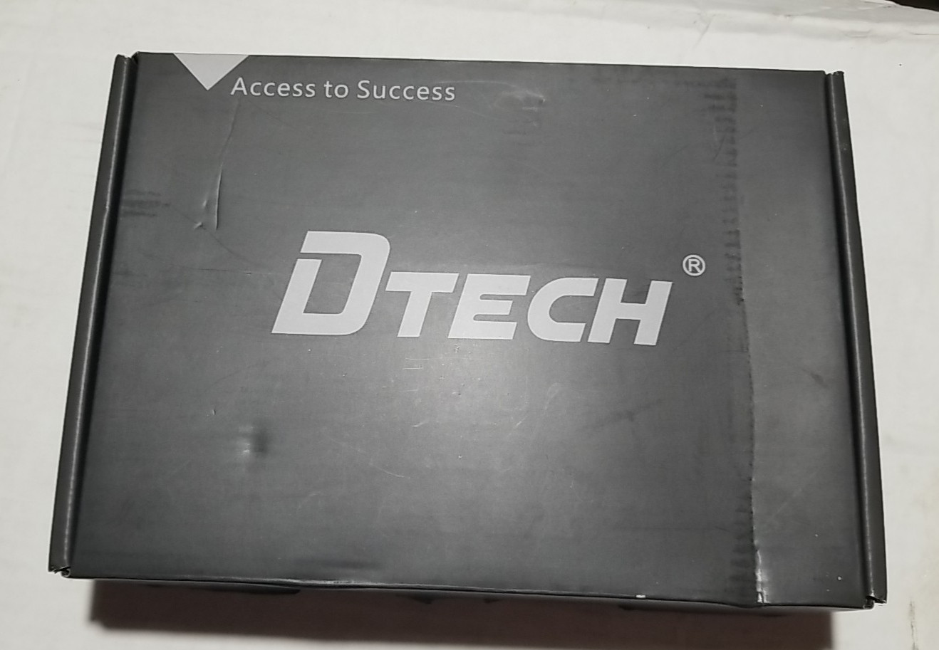 DTECH 2 Way Powered VGA Splitter Amplifier Box Audio DDC2 port