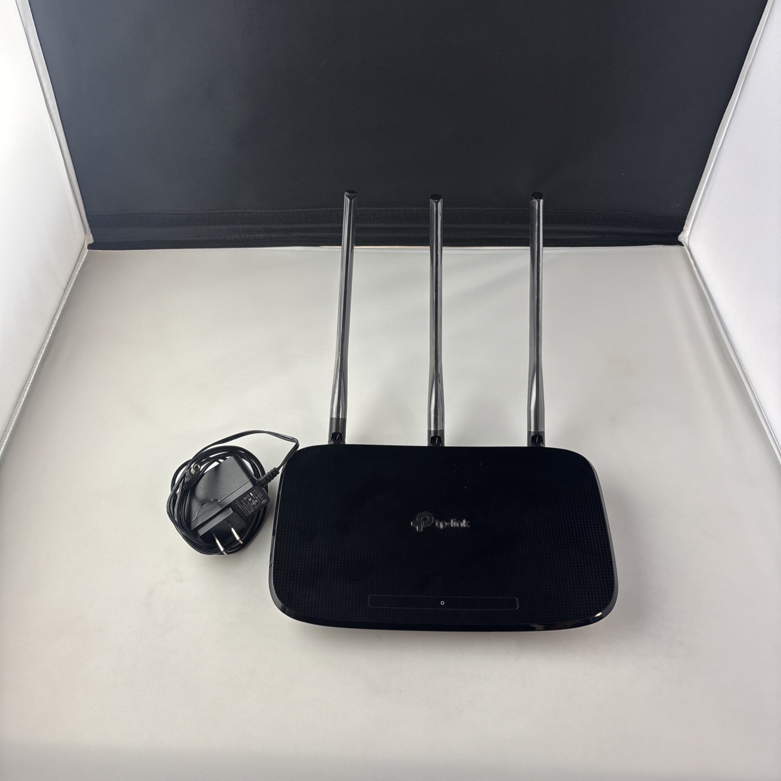 TP-Link TL-WR940N 300N Wireless Router - Black