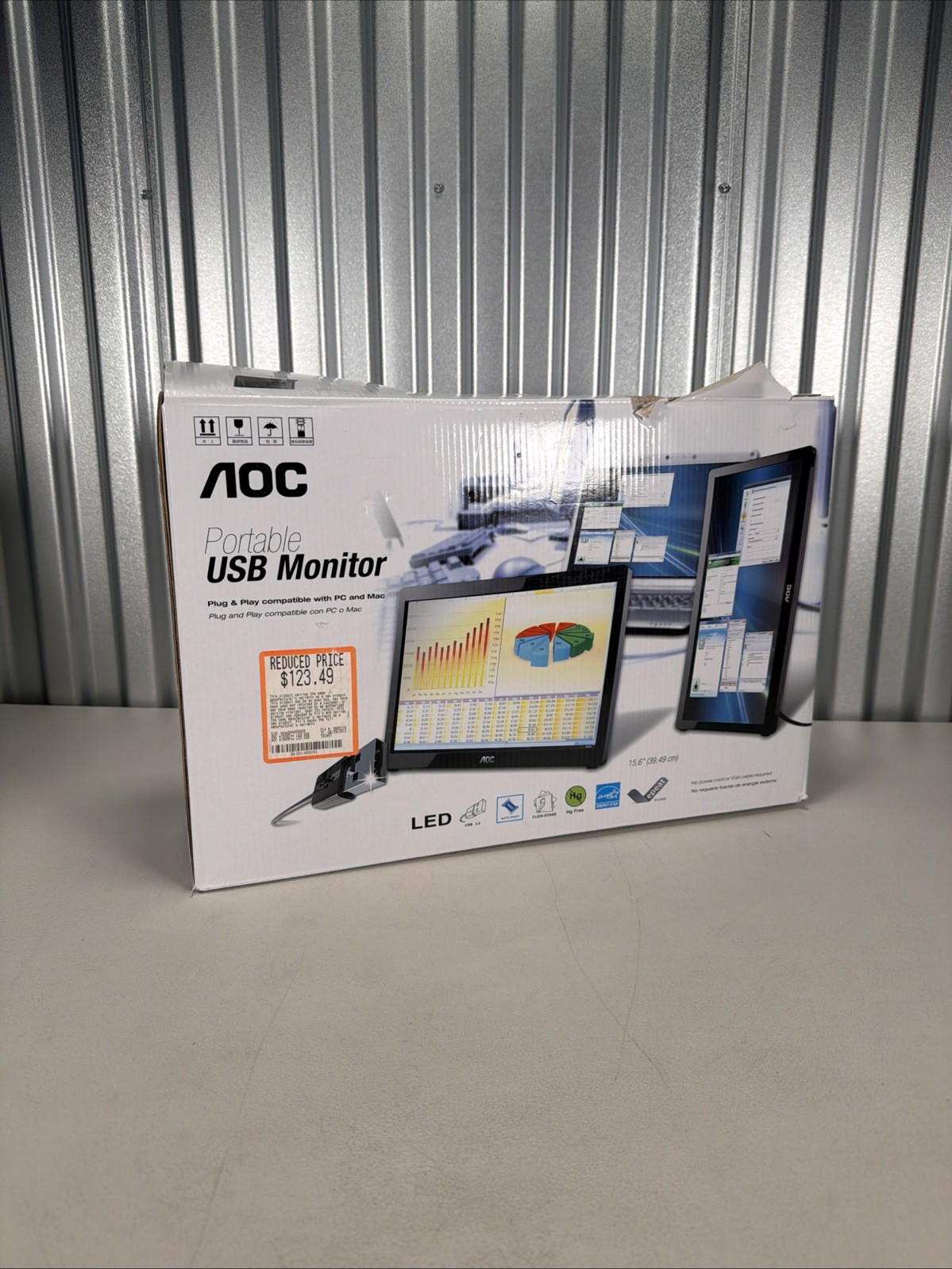 AOC E1649FWU 15" Portable Widescreen Monitor