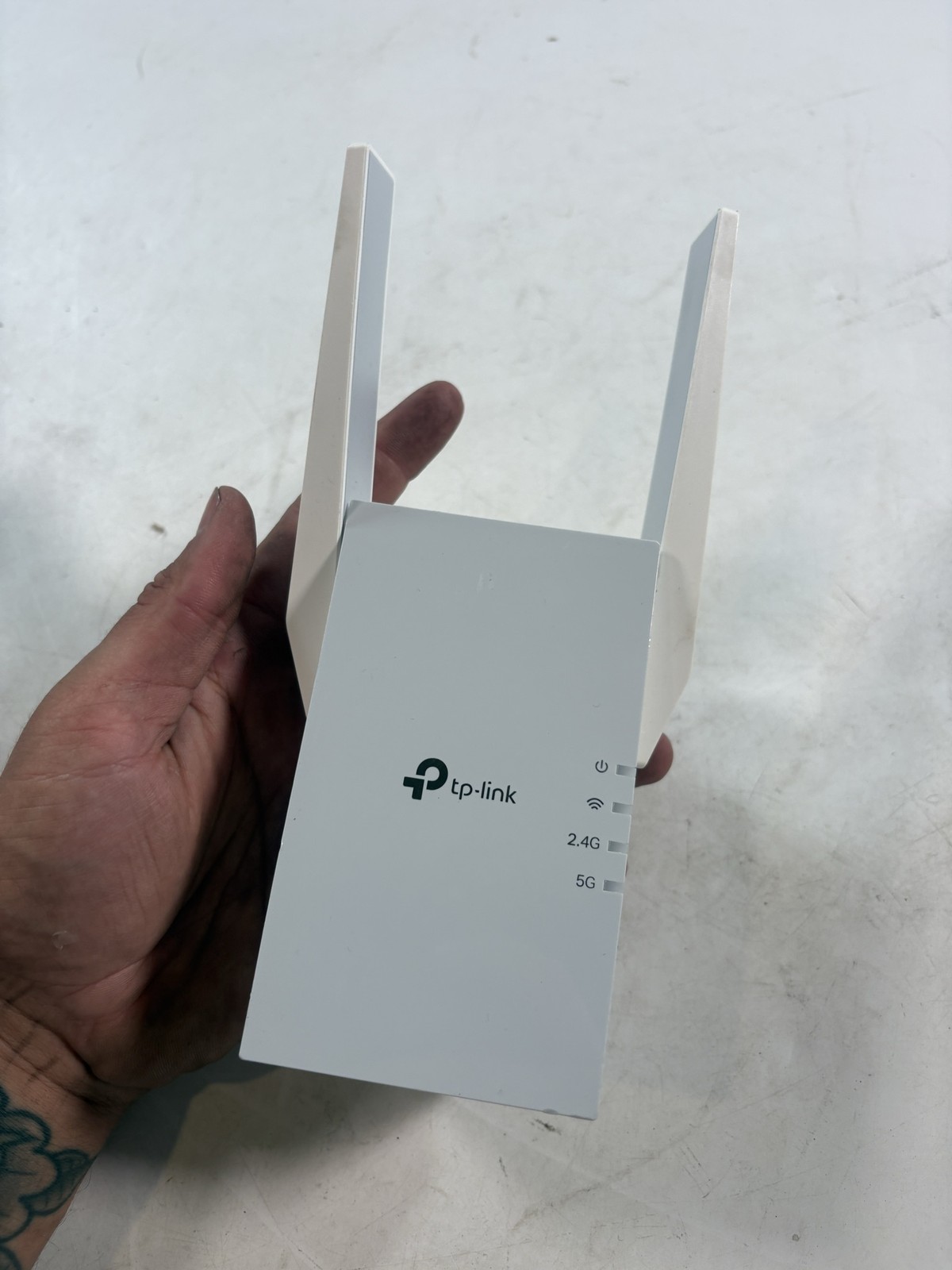 TP-LINK RE515X AX1500 WiFi 6 Range Extender Dual-Band White Wall Plug Unit Only