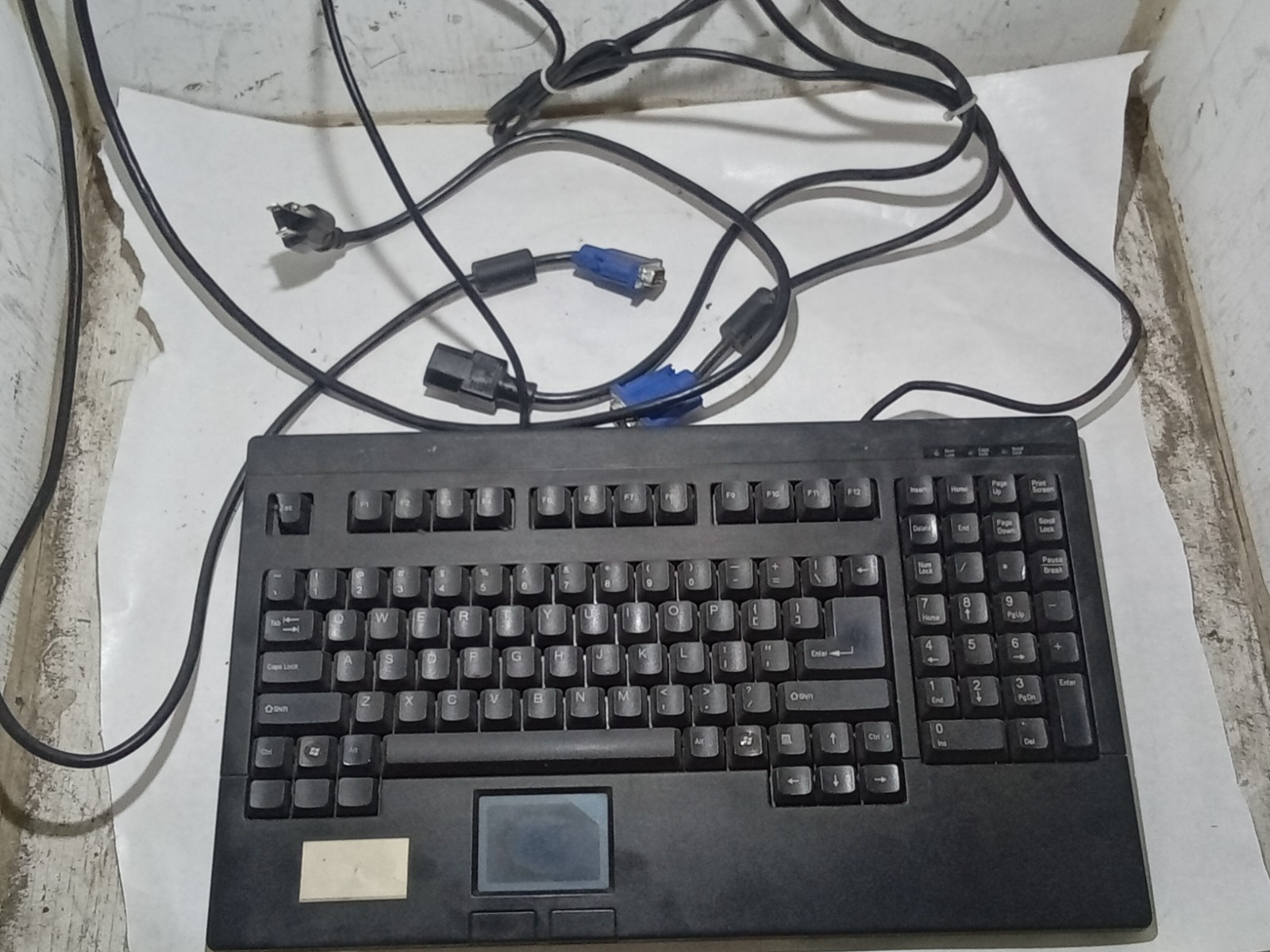 ADESSO Rackmount Touchpad Full-Size Keyboard ACK-730UB (M2E)