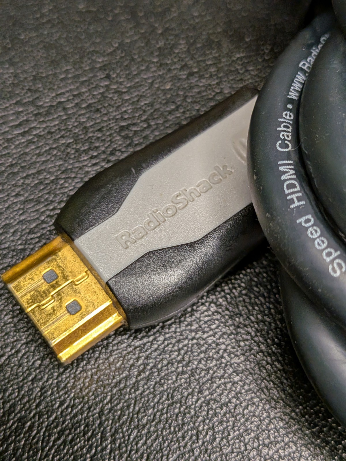 Radio Shack HDMI Cable, M2M HDMI Adapter -3 Feet, HDMI to HDMI, Gold Plated