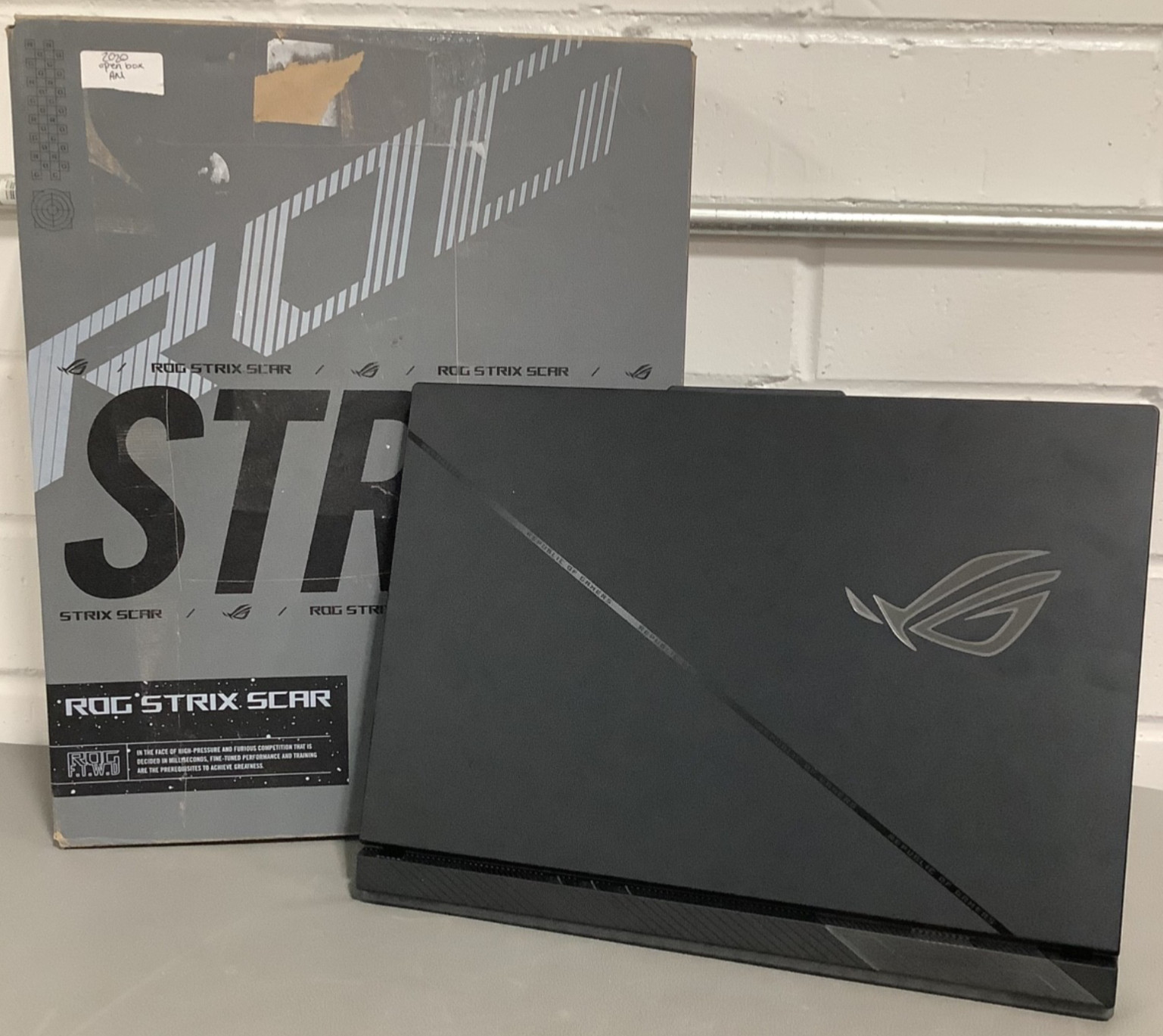 ASUS ROG Strix Scar 16 Laptop- 32GB RAM 1TB SSD- Off Black