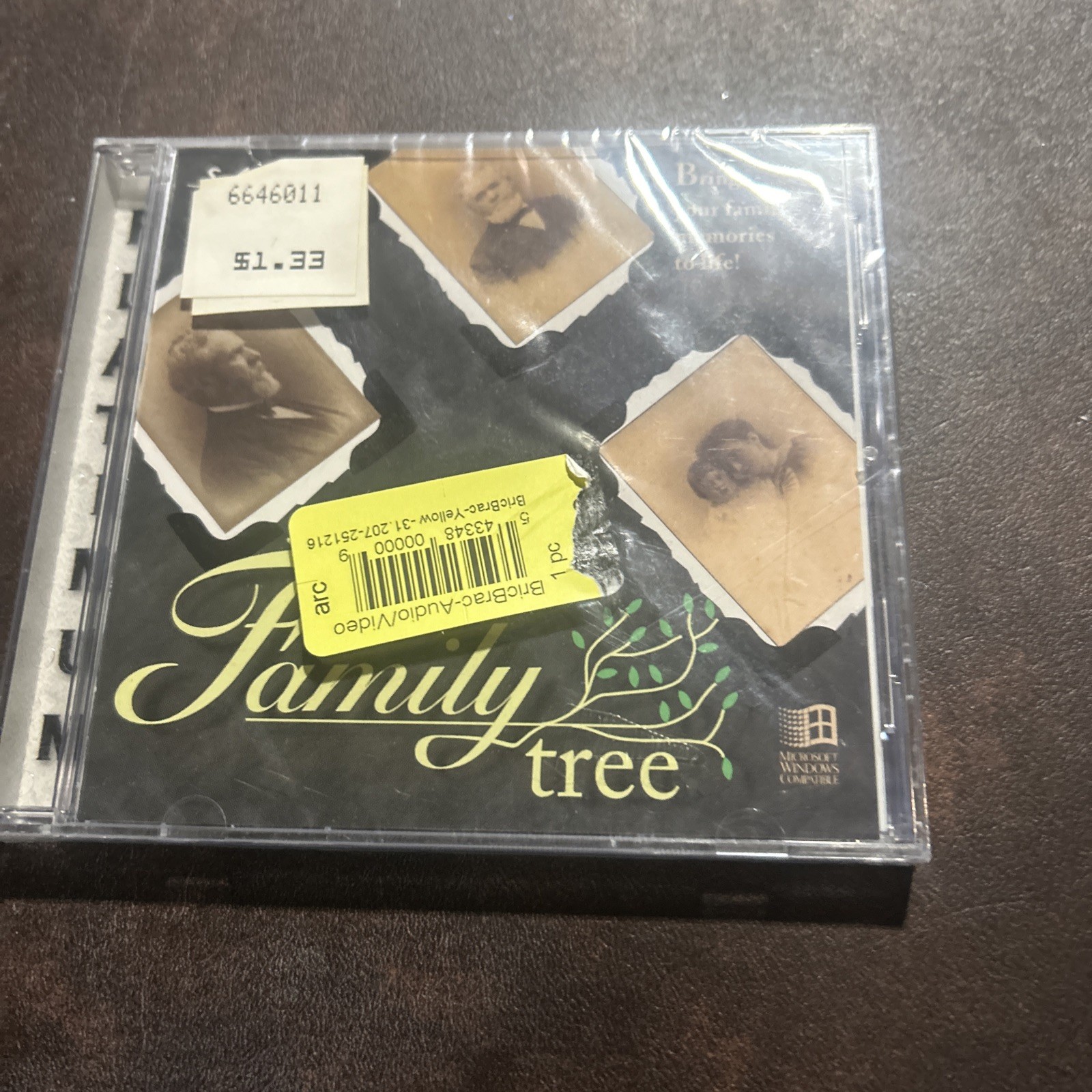 Softkey Family Tree Platinum: Vintage Windows 3.1/95/98 Genealogy Memories (CD)