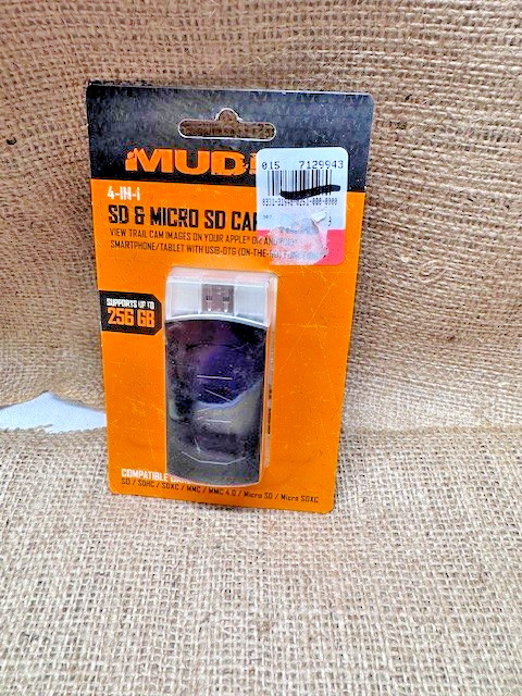 Muddy 4-In-1 SD & Micro SD Card Reader Supports up to 256 GB*New