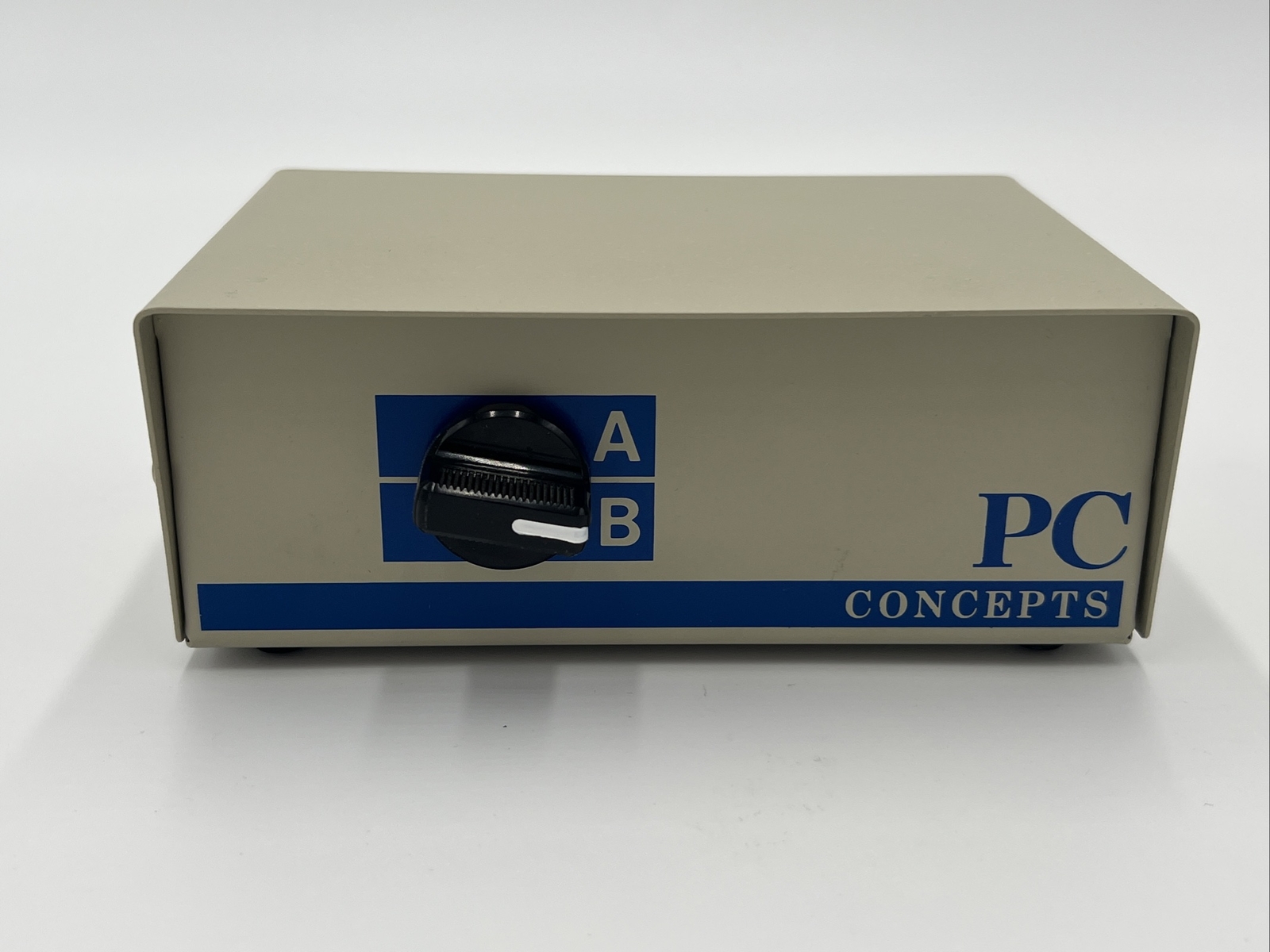 Vintage, PC Concepts A/B Data Transfer Switch Metal Box, 41622