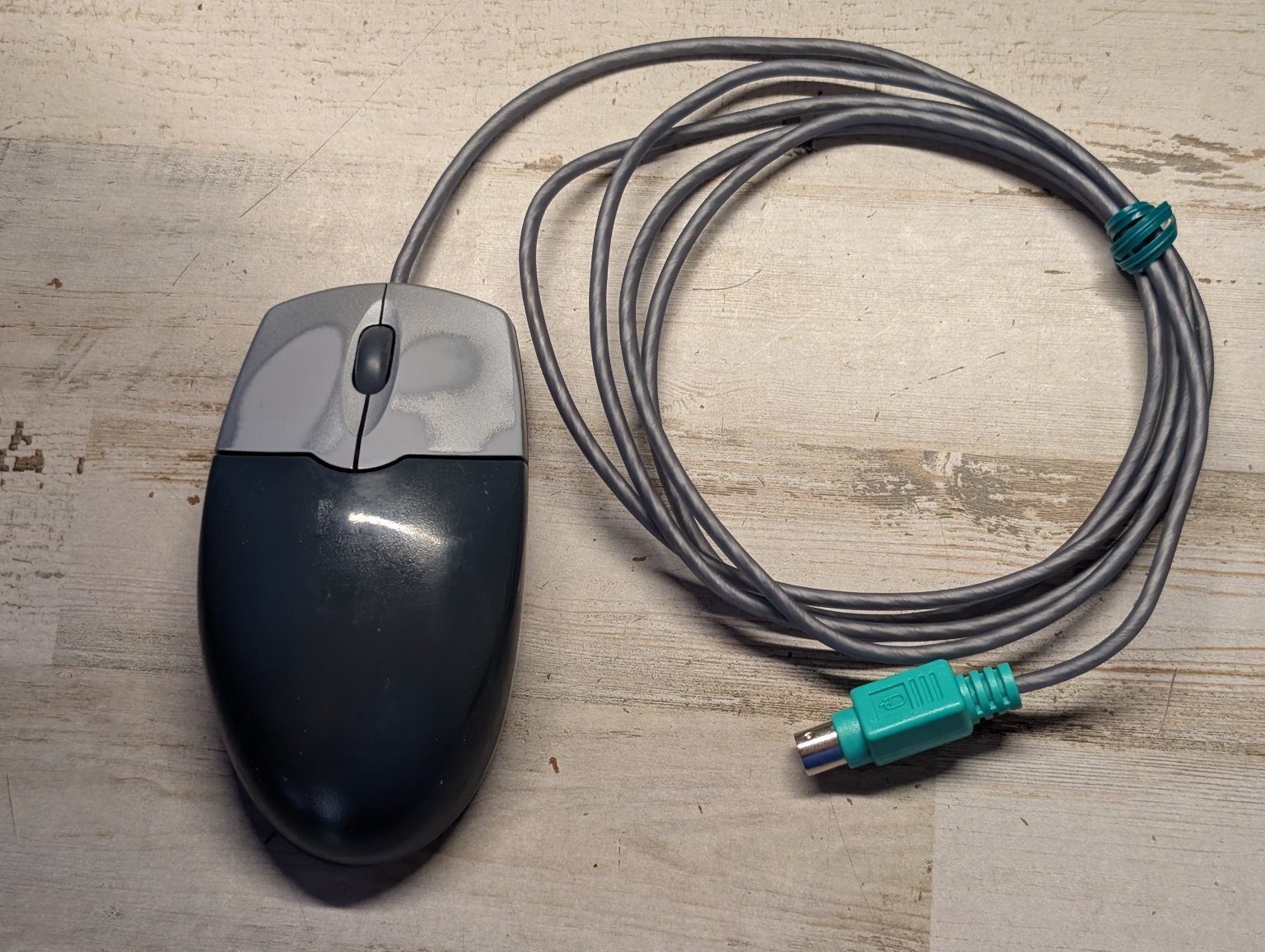 HP PS/2 Optical Mouse Vintage PC Computing Accessory Silver Black Clear Y2K