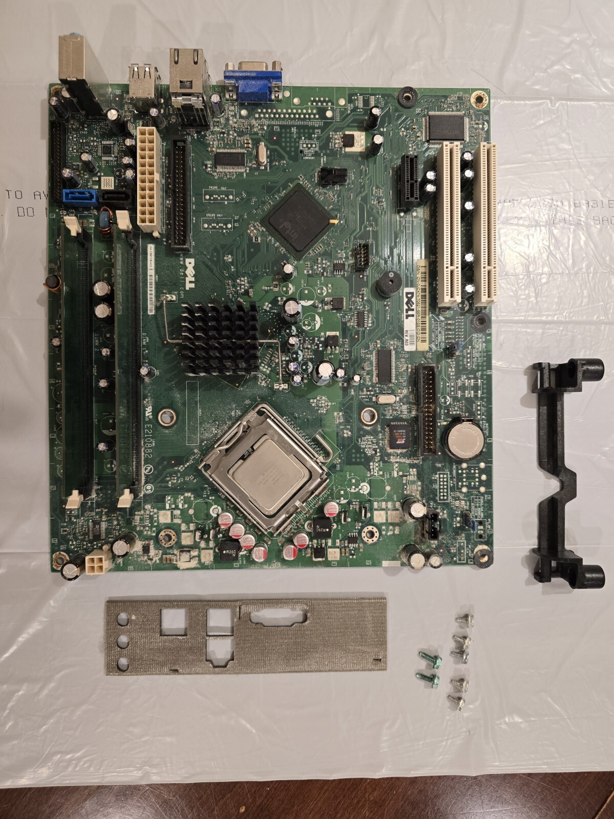 Dell 0JC474, LGA775 Socket, Intel Motherboard WITH CPU AND RAM - TESTED/WORKING