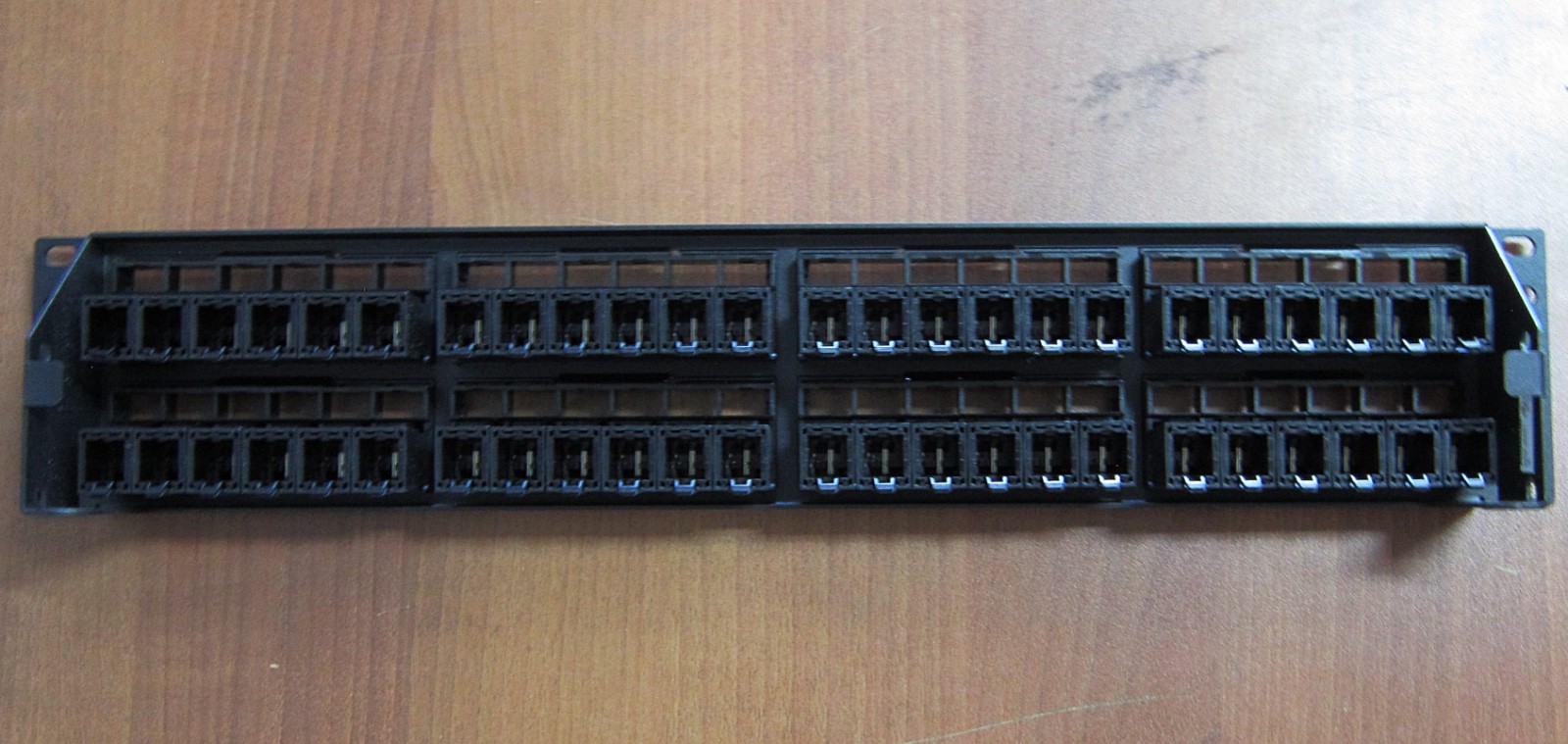 NEW Belden RVAPPF2U48BK 10GX REVConnect Rack-Mount Patch Panel 48 Port Black