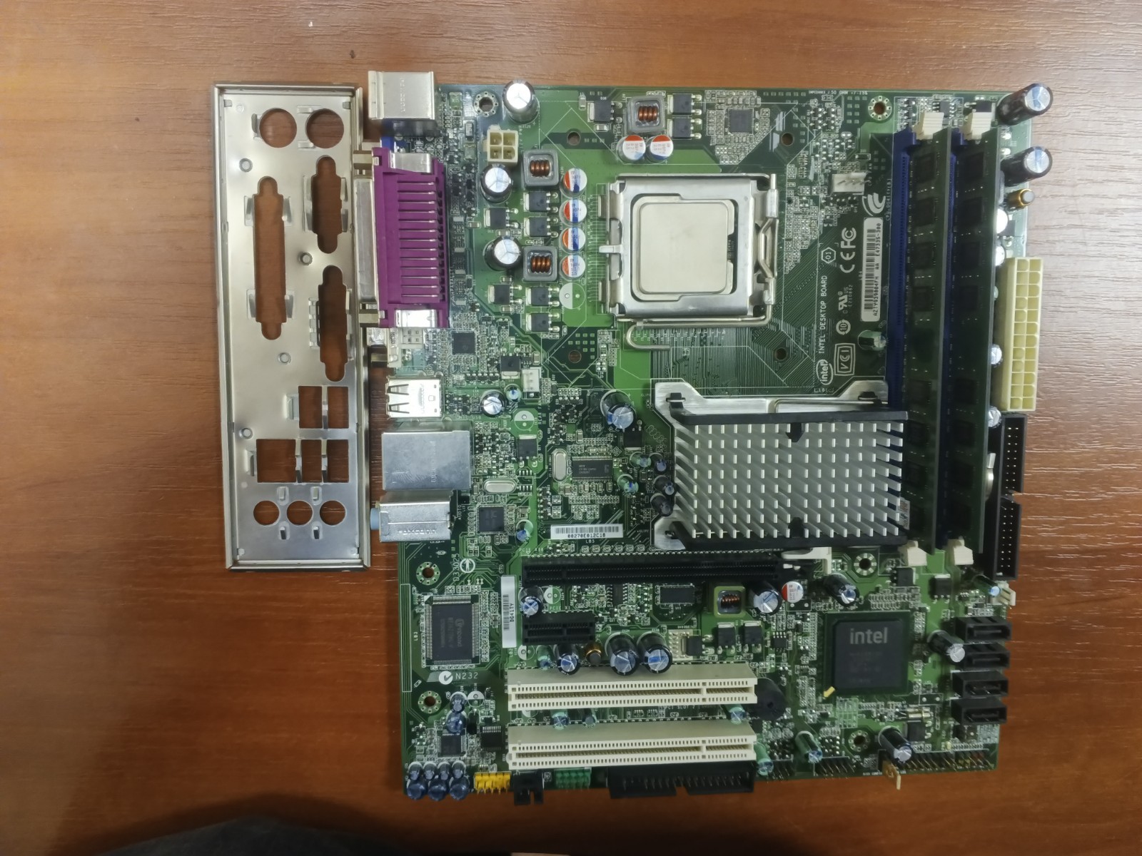 Intel DG41TY Industrial Motherboard LGA775 CPU Intel C2D E5500 4GB DDR2
